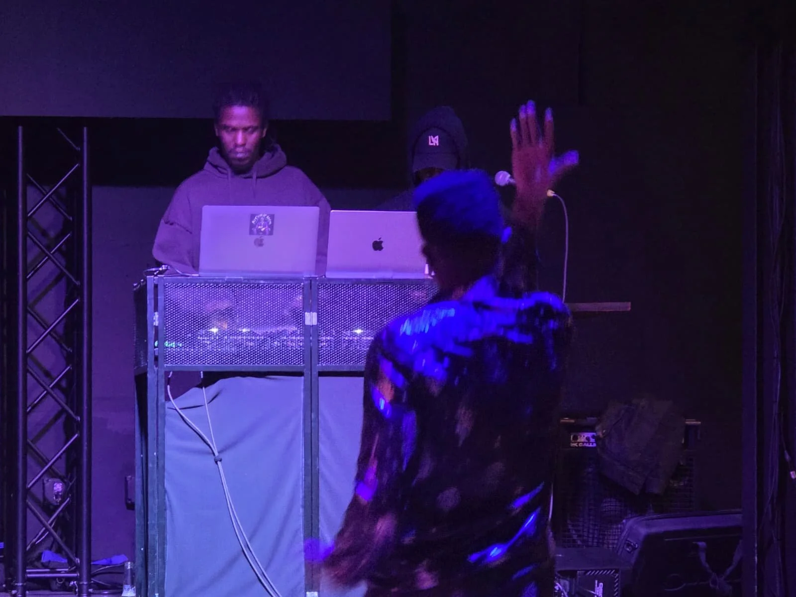 WhatsApp Image 2025-12-14 at 08.17.15.jpeg