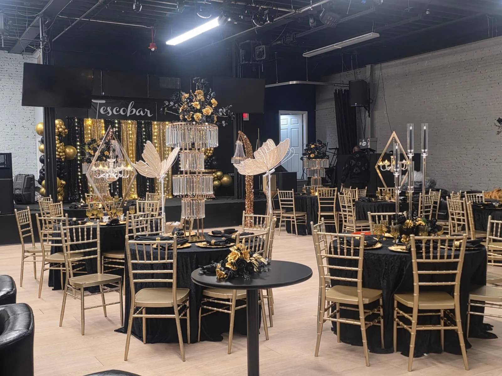 WhatsApp Image 2025-12-01 at 22.35.07 (4).jpeg