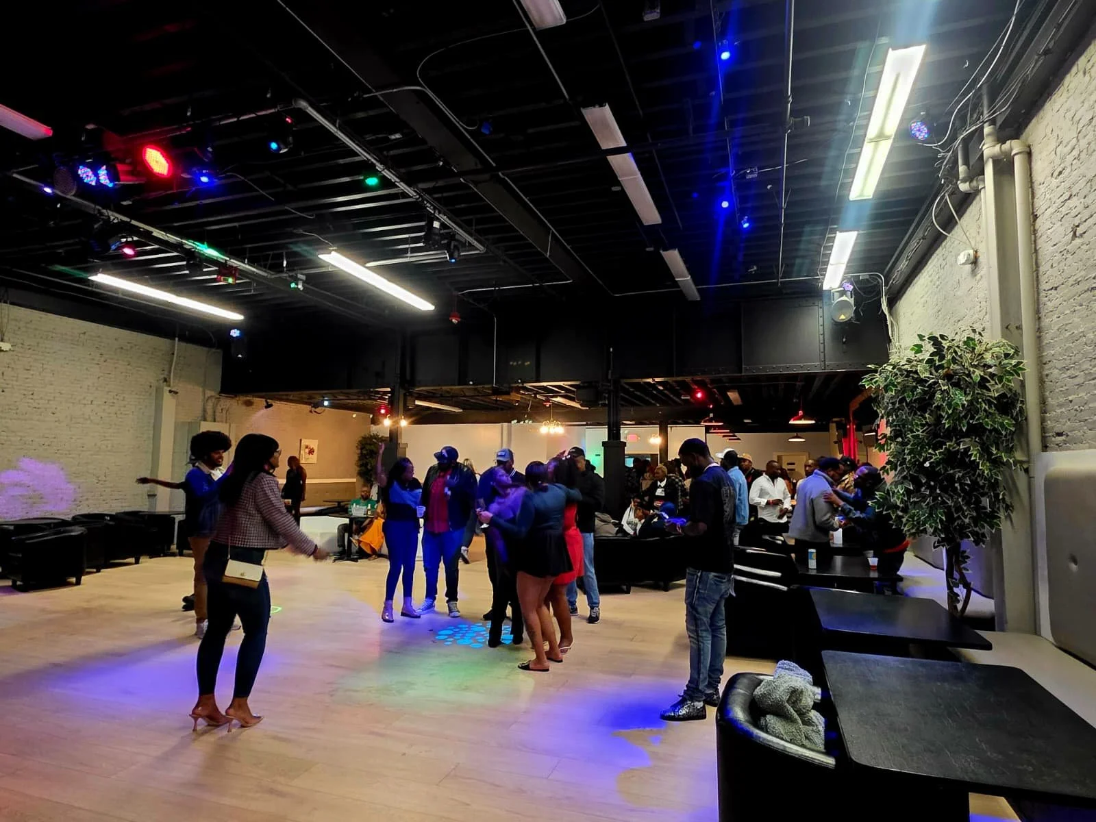 WhatsApp Image 2025-12-01 at 23.42.15 (4).jpeg