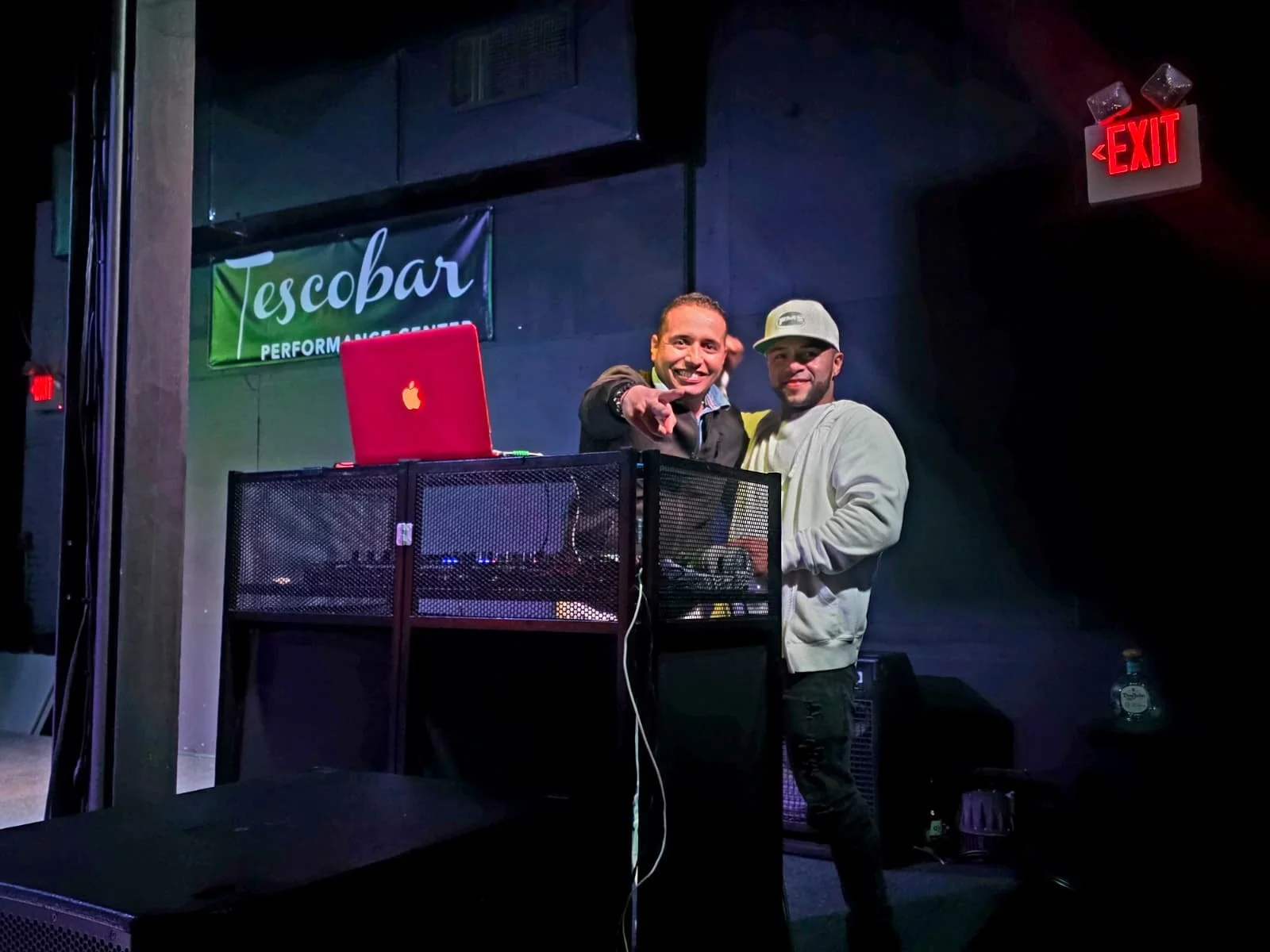 WhatsApp Image 2025-12-07 at 19.18.50 (7).jpeg