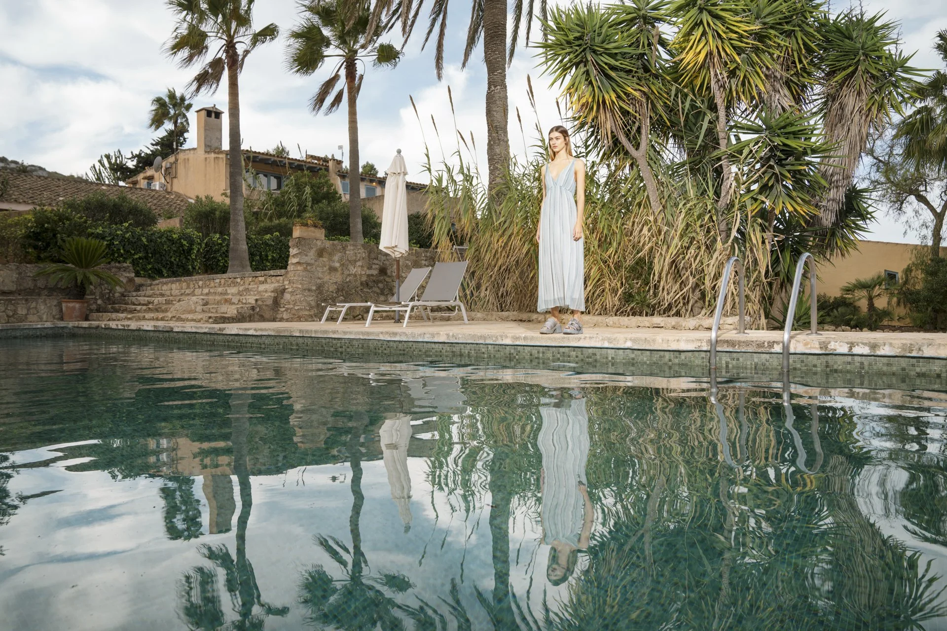 POOL_35_DRYKORN_FS24_Campaign_II_W_day-2_4306_S.jpg