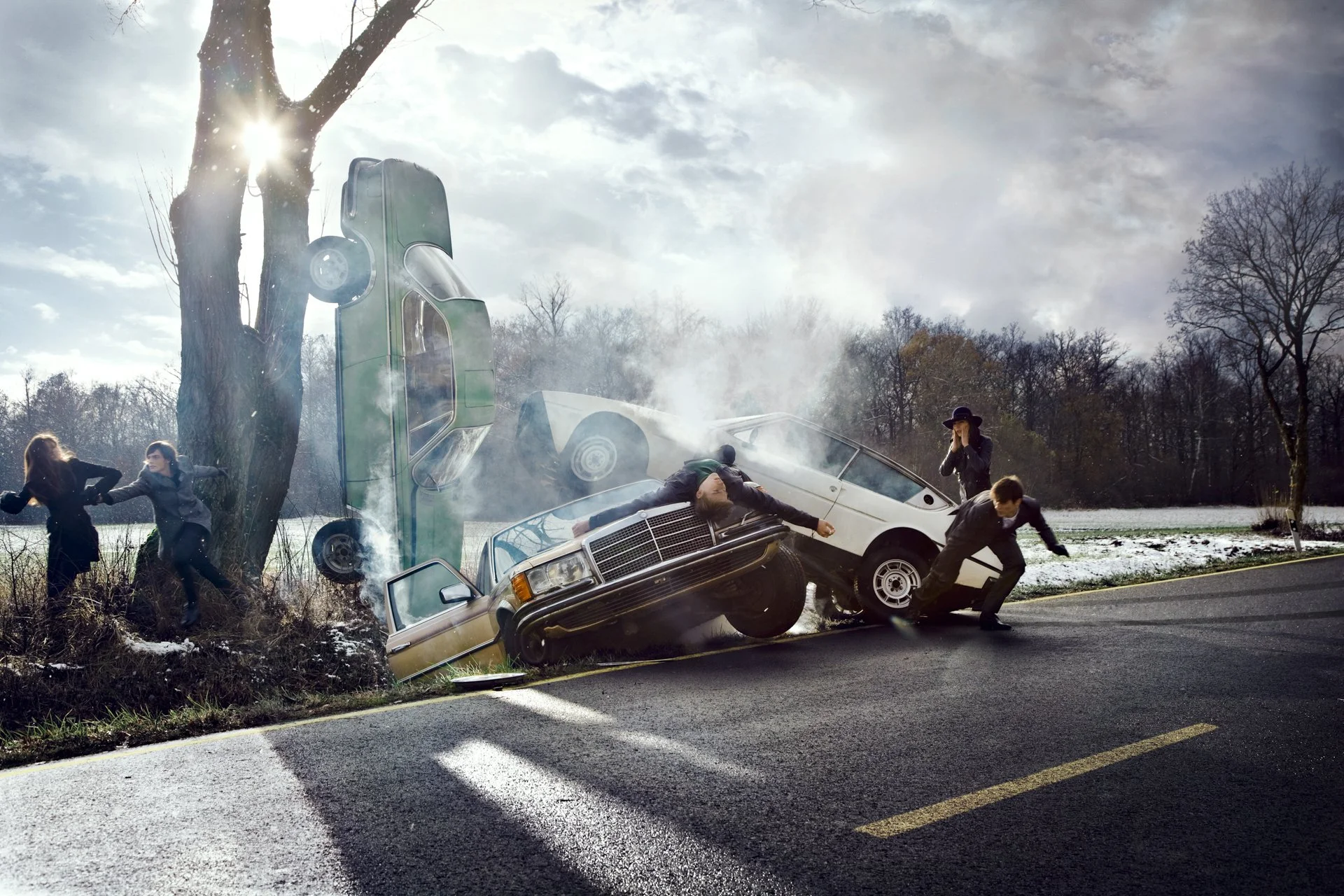 CRASH_DRYK_08_W_Image_S_02_03_S.jpg