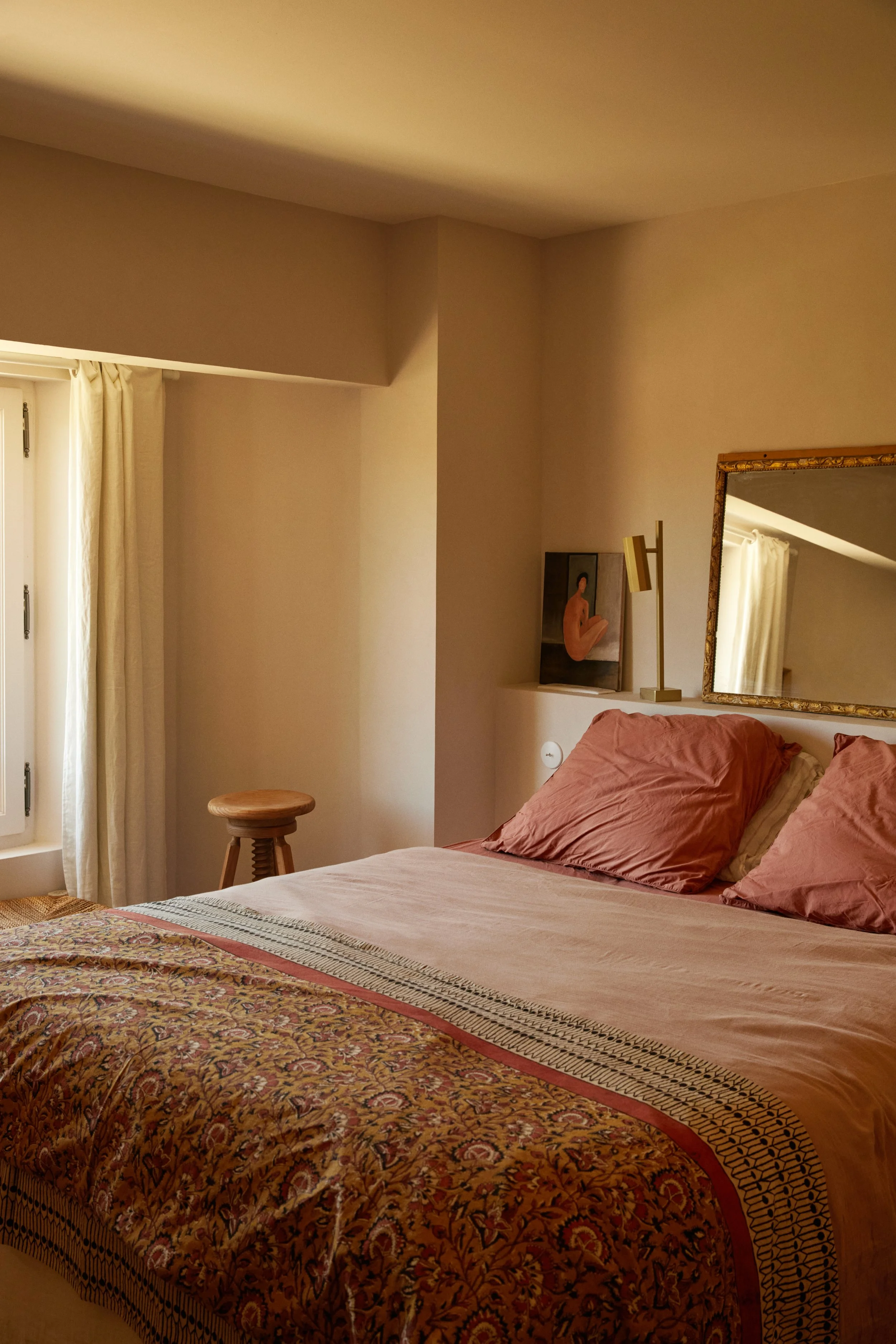 chambre maison hôte cassis linge terracotta