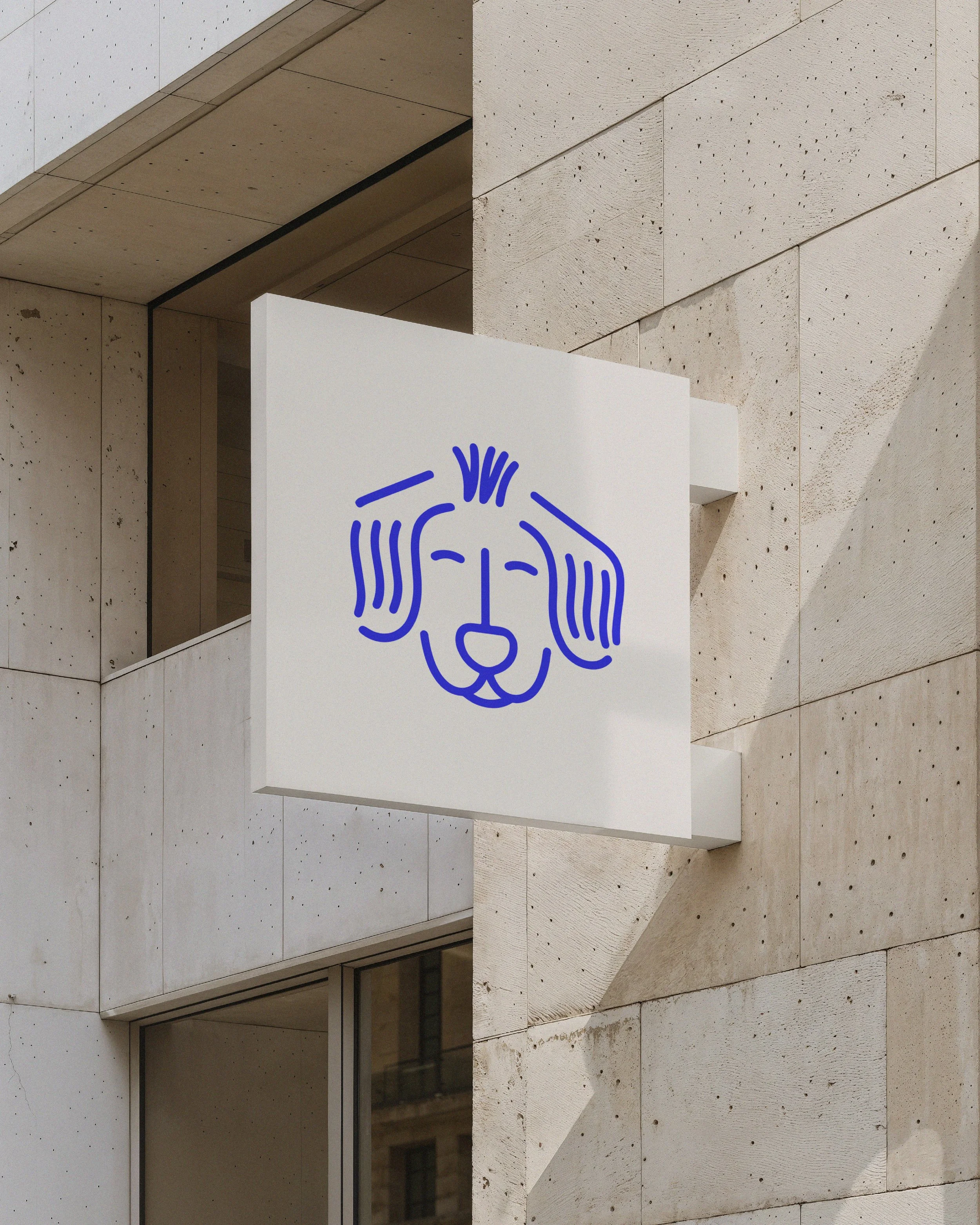 Création de logo et identité visuelle pour commerce à Marseille – agence de graphisme et branding Local Club