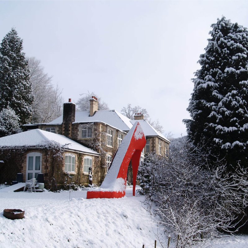 CAT 0001b - BERLIN, Greta - Red Stiletto.jpg