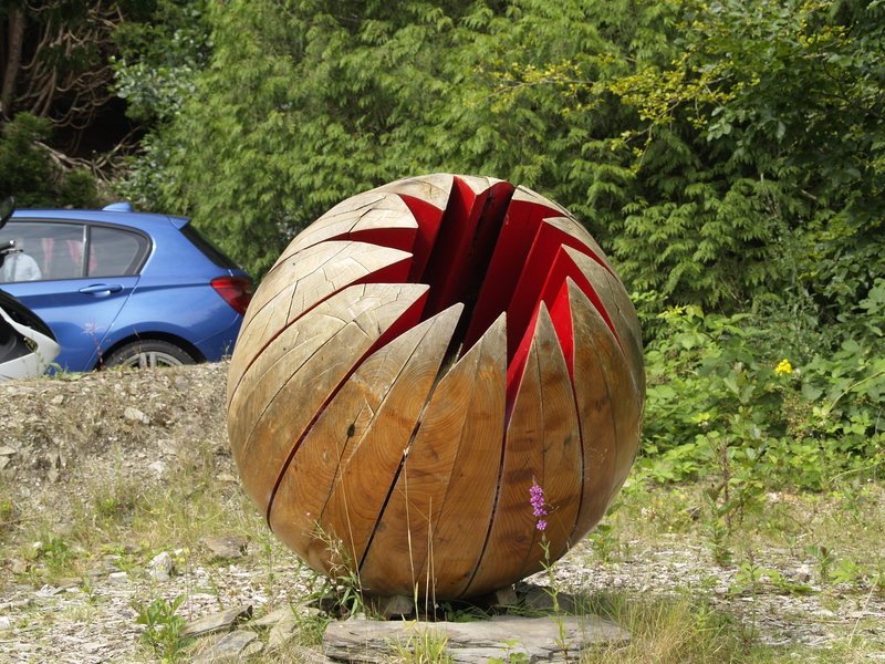 CAT 0203a - JOHNSEY, Rob - Organic form for a garden.jpg