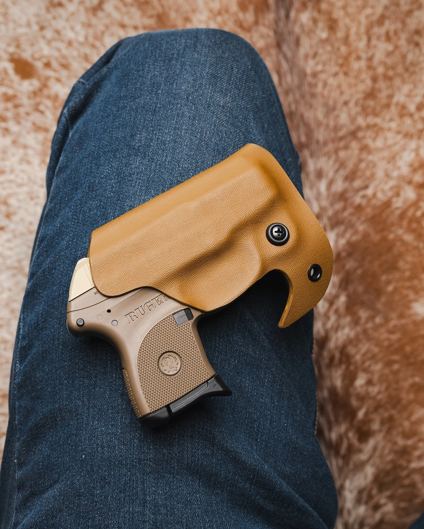@rugersofficial LCP pocket carry options: ✔️ #edc #2a #rugerlcp #pocketcarry #holster