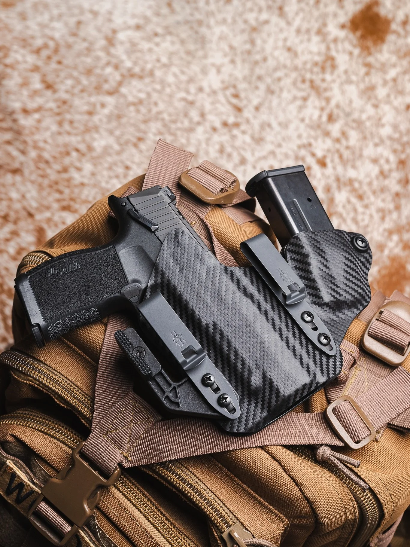 Tuckable IWB sidecar holsters are about to hit the website 🤌🏼🇺🇸 #usa #handmade #2a #edc #ccw #sigsauer #p365xl #p365