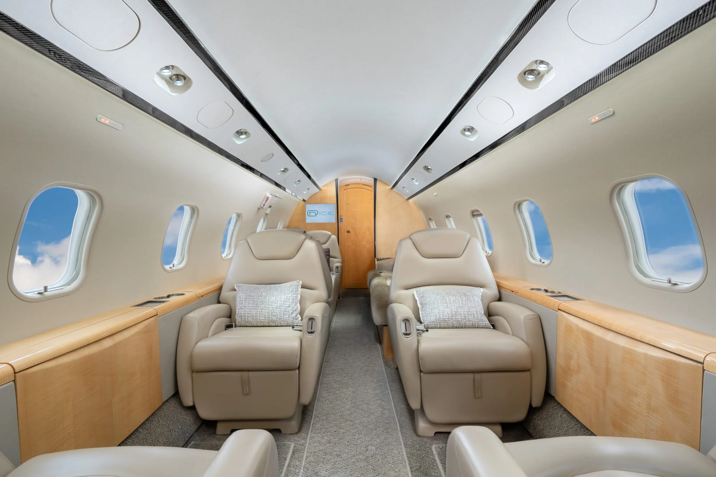 20242 Interior_1.jpg