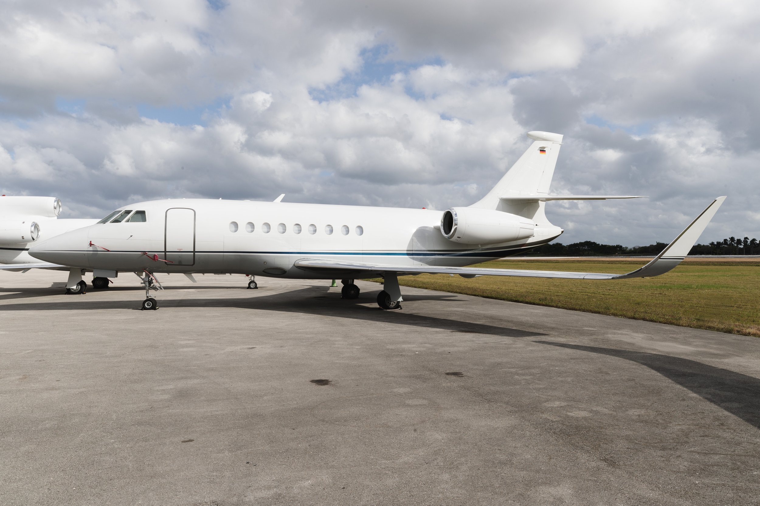 2009 Falcon 2000LX