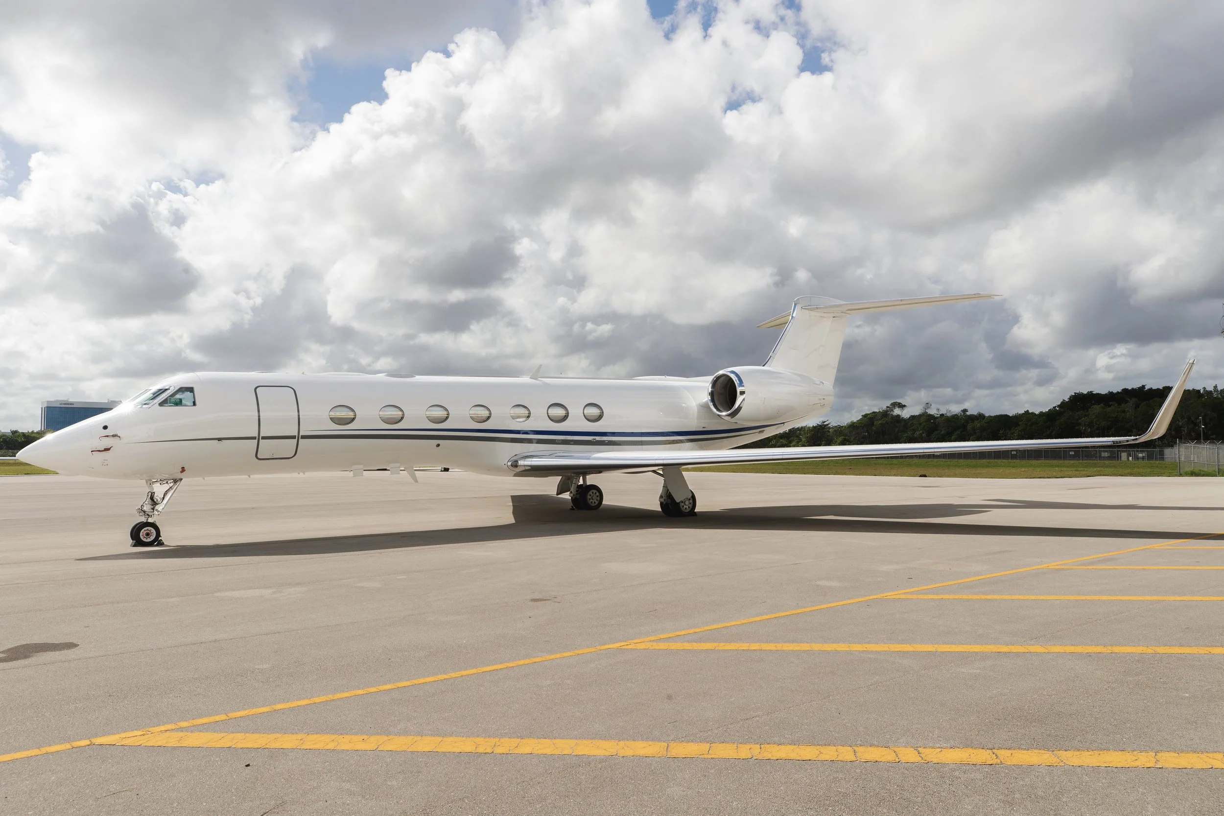 Gulfstream G550