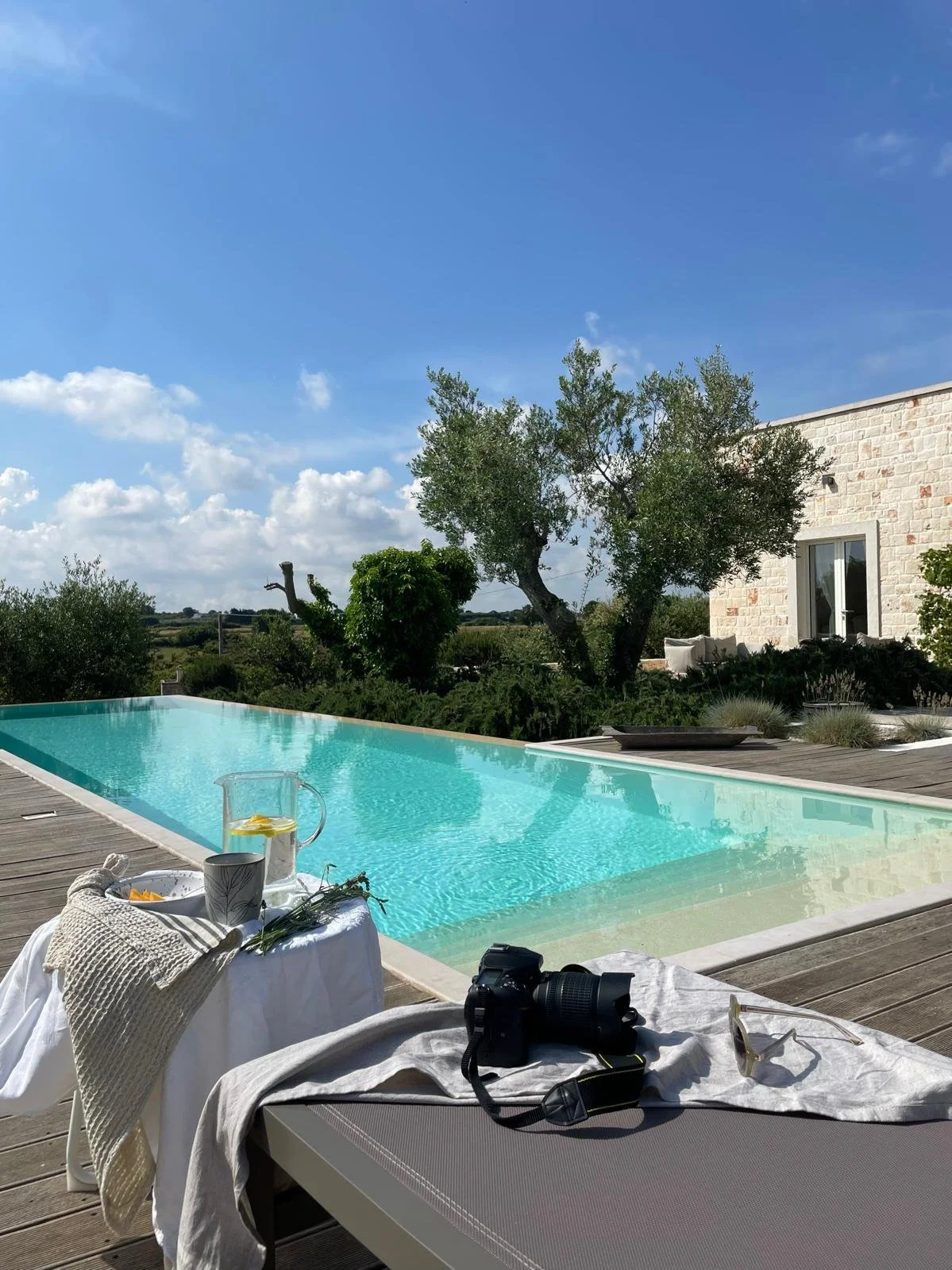 Trullo Piccolo - infinity swimming pool 8.jpg
