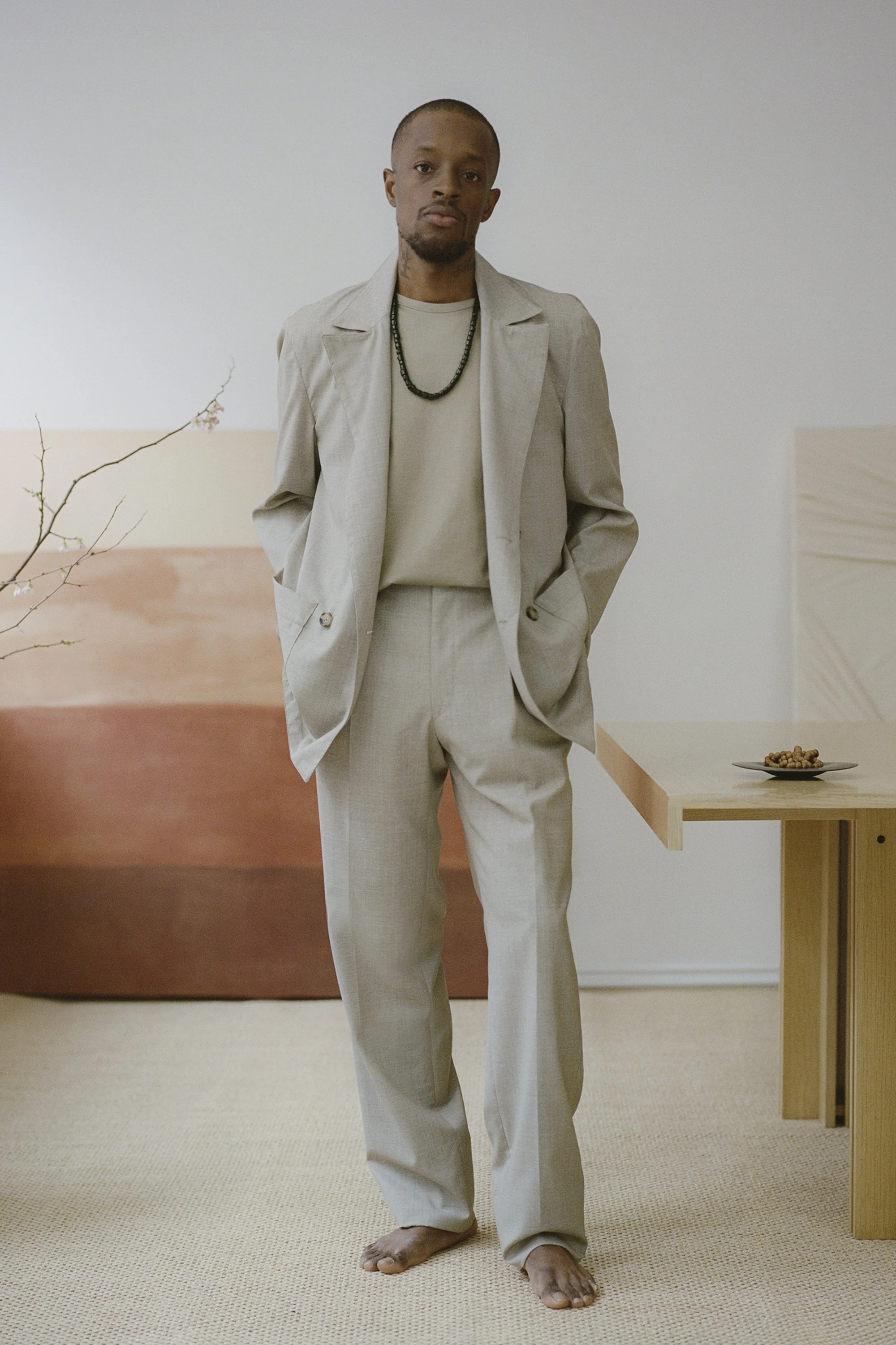23-02_Look-8a.jpg