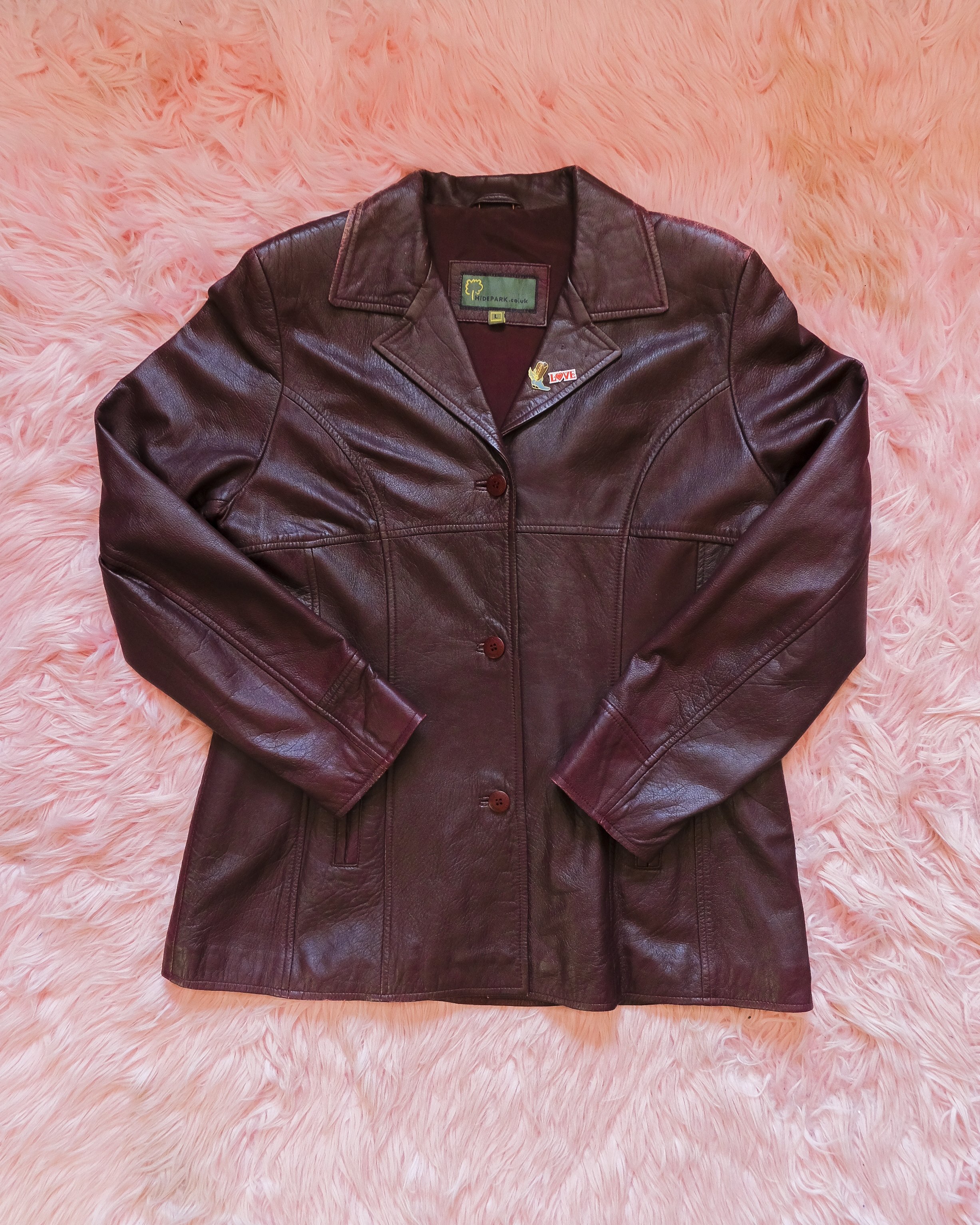 BURGUNDY TRENCH WITH PINS