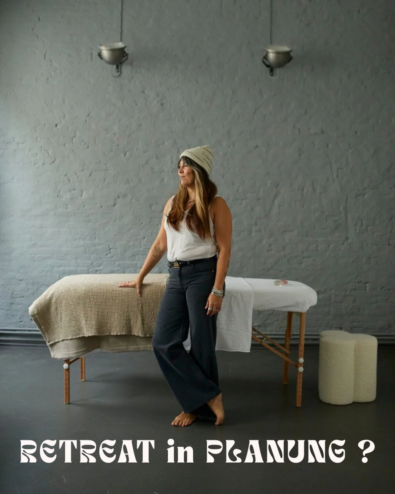 Wenn du gerade dein Retreat f&uuml;r dieses Jahr planst und sp&uuml;rst:
Da darf noch etwas reinflie&szlig;en &ndash; dann bin ich gern Teil davon.

Ich begleite Retreats mit The Flow Method 
Brazilianische Lymphdrainage &ndash; Body &amp; Face.
Ber&