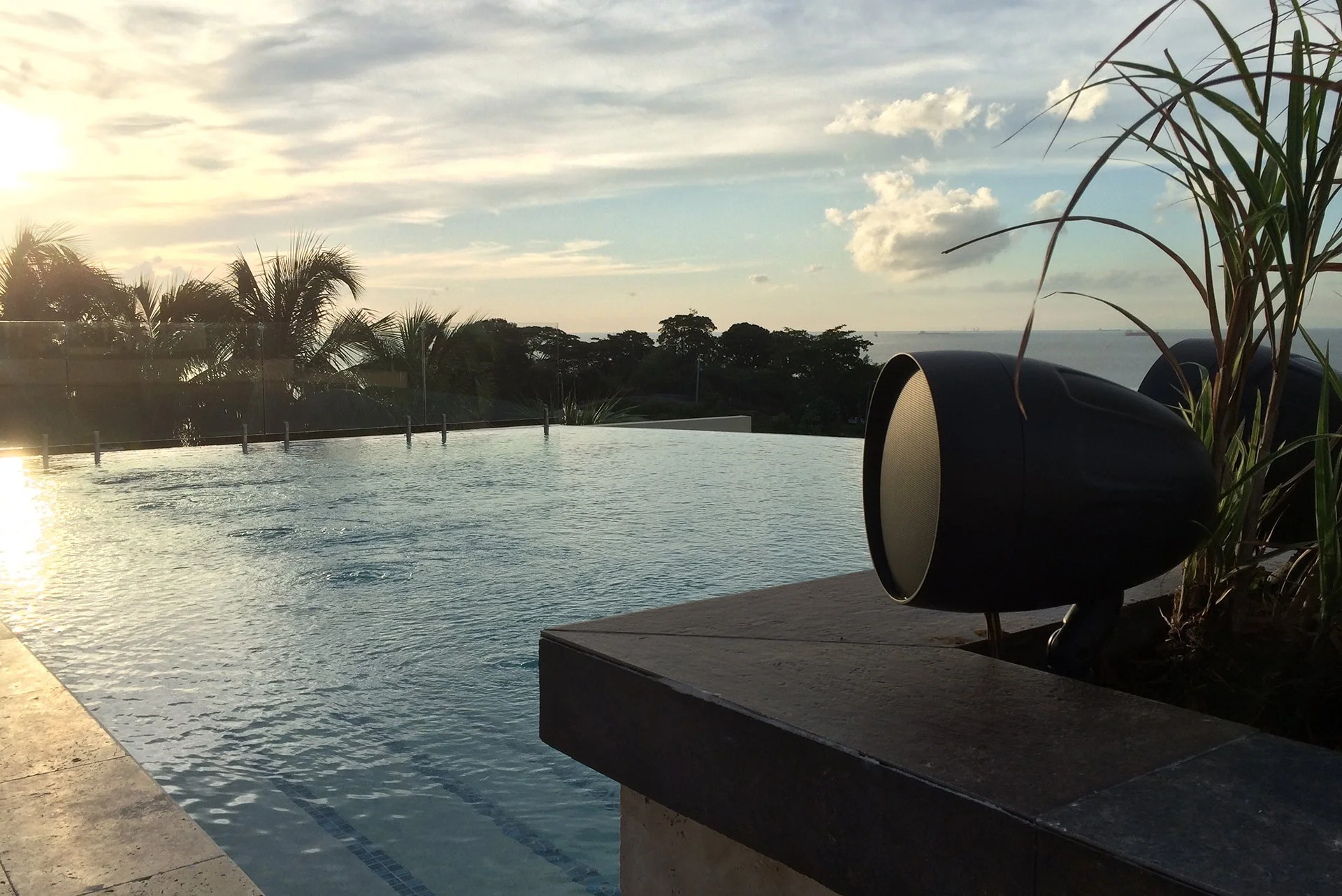 TruAudio Outdoor Tube Speaker.jpg