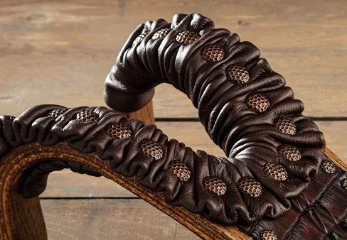 Hornback Caiman_Chocolate UC_251122_002.jpg