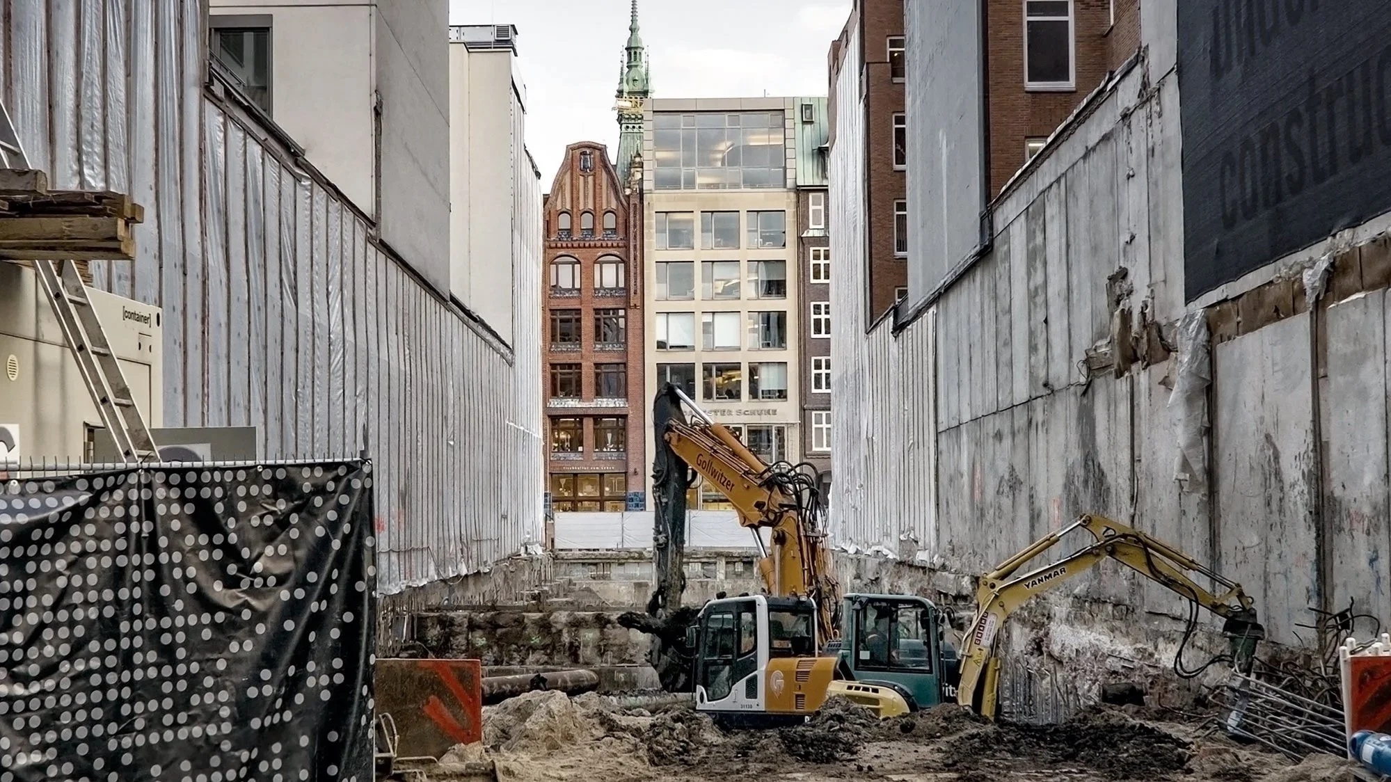 Insurance: Breaking Ground, Not the Bank - Smarter Coverage for Smarter Projects