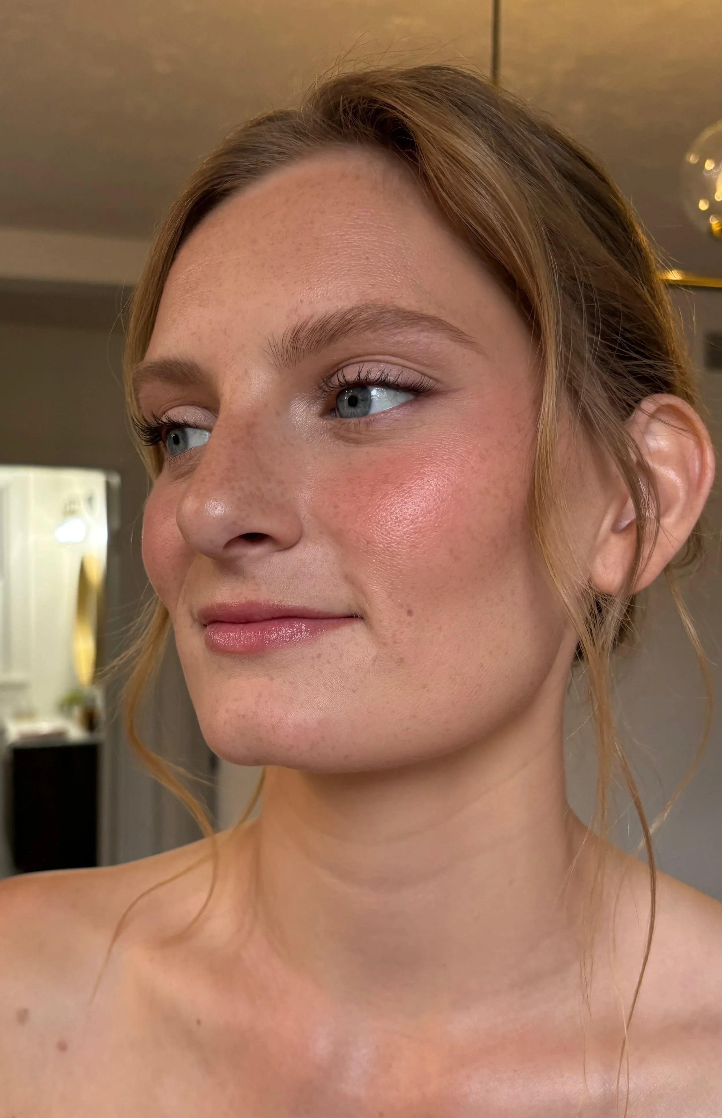 Facetune_20-04-2025-23-17-09.jpeg
