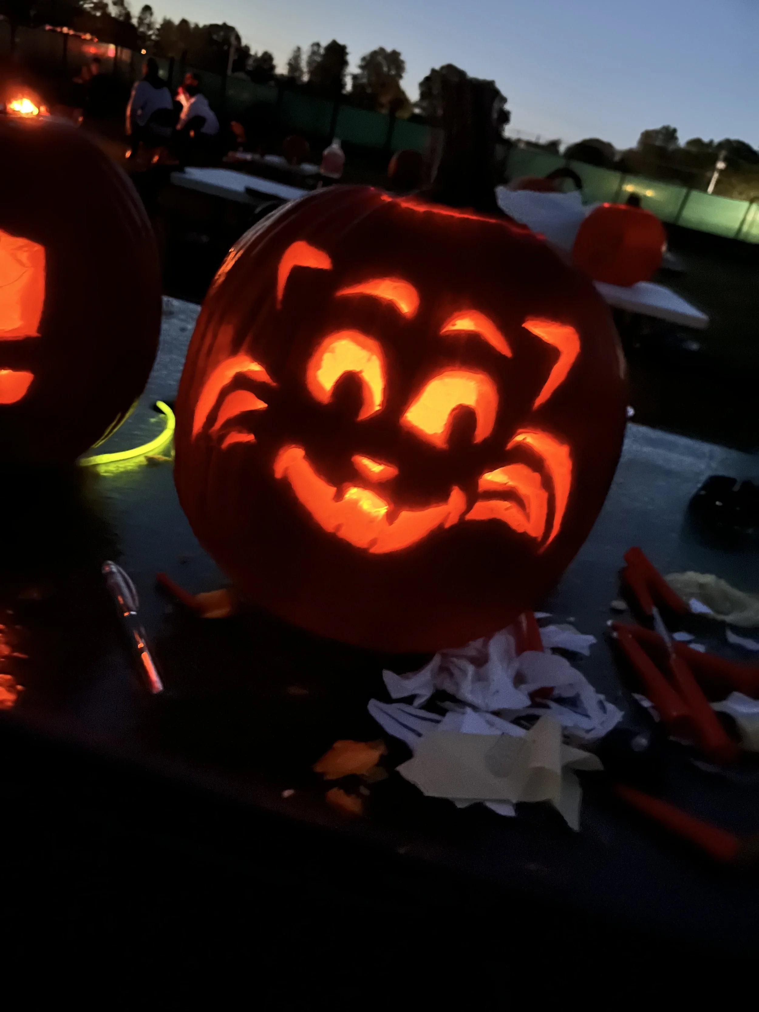 🎃Spooktacular Carve &amp; Chill Pumpkin Competition✨