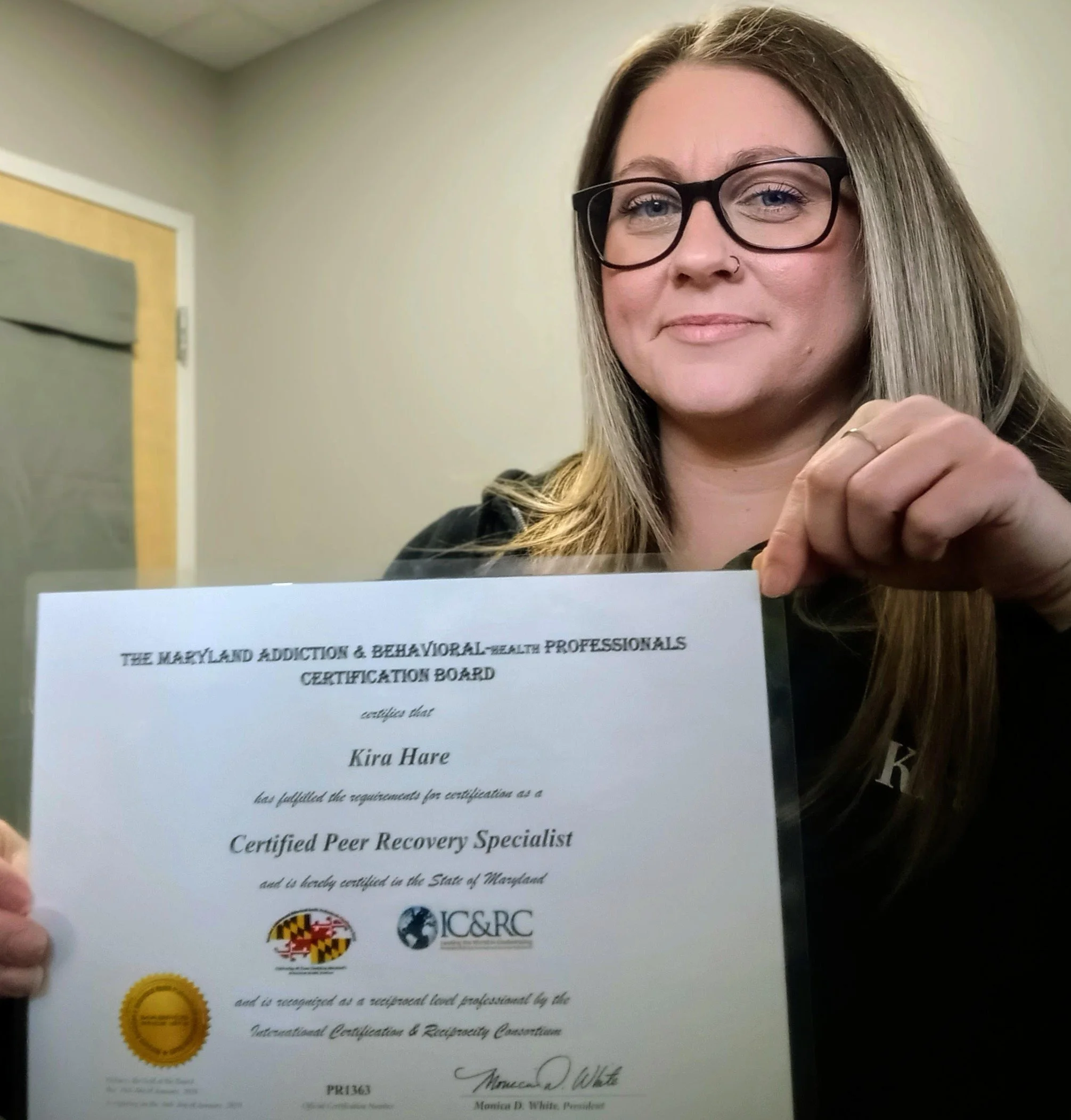 She Found Her Place: Celebrating Kira Hare’s Journey to Becoming a Certified Peer Recovery Specialist