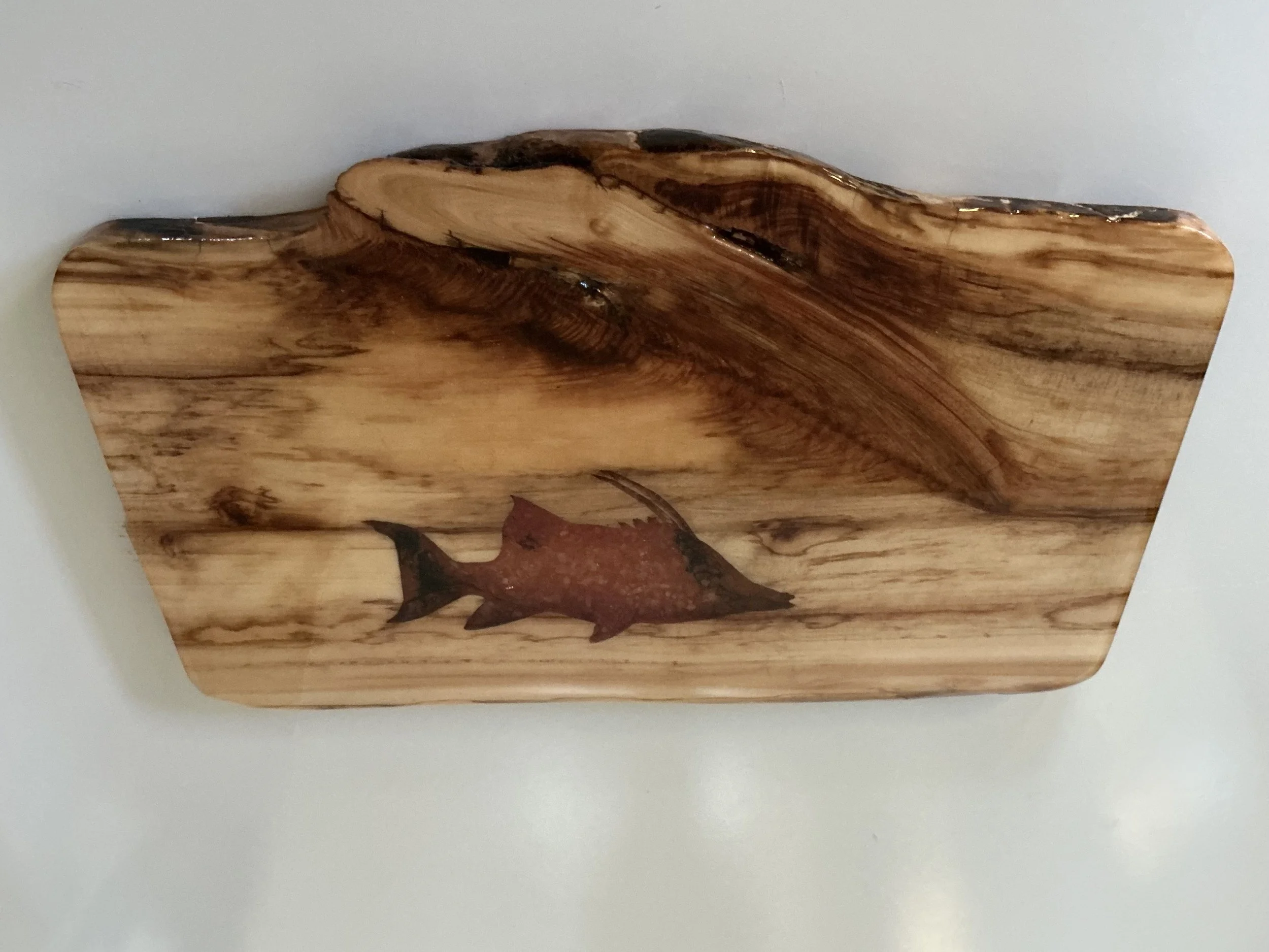 A 110 ogfish, rose quartz, orange calcite & aspen wood, 15” x 10”, $140 IMG_0285.jpg