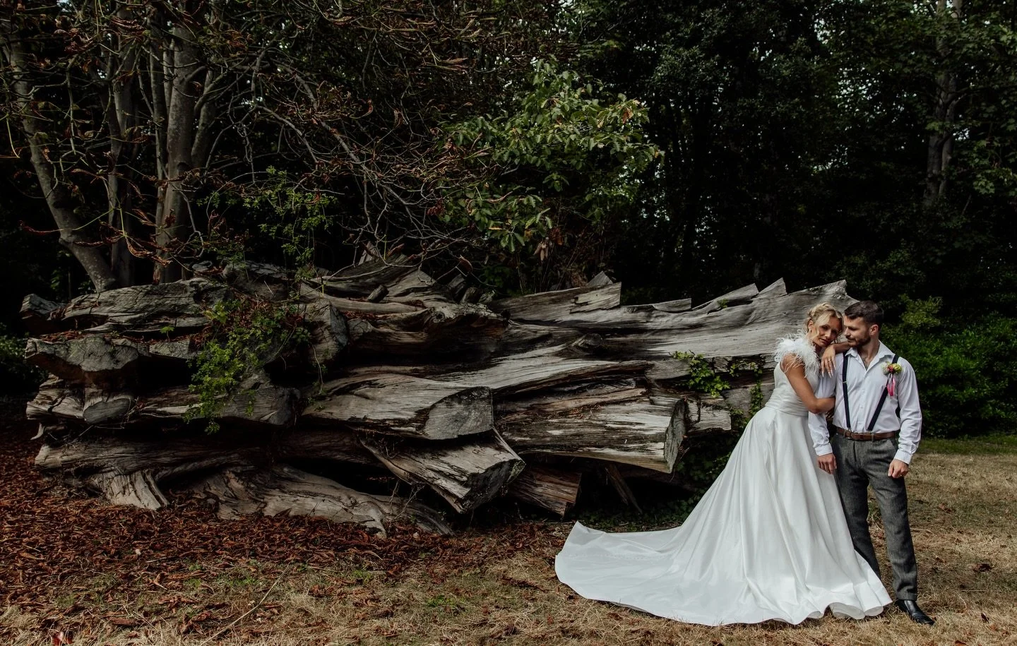A throwback to the beginning of August 

Nicola and Brian @weddingsatquex 

Created by an incredible team and featured in @countyweddingmagazines 

Venue @weddingsatquex
Emily @heartedesigns ~ Organiser &amp; Stationery
Lauren @laurenmooreimagery ~ P