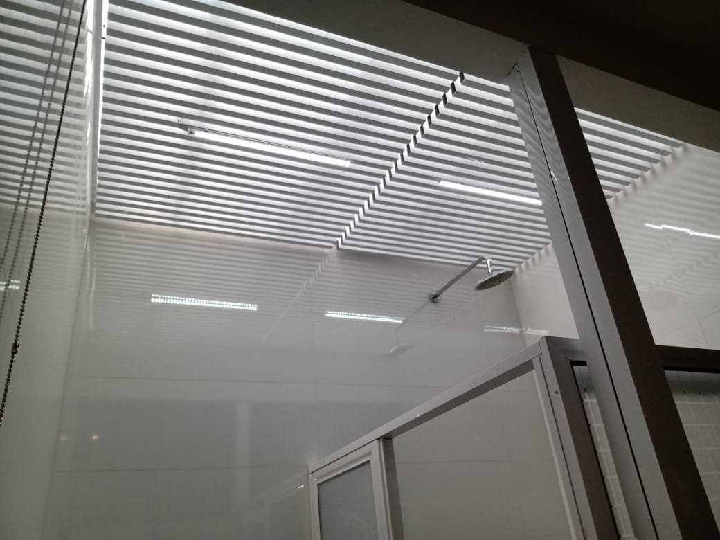 REJILLA CIELO ALUMIINIO CON LED