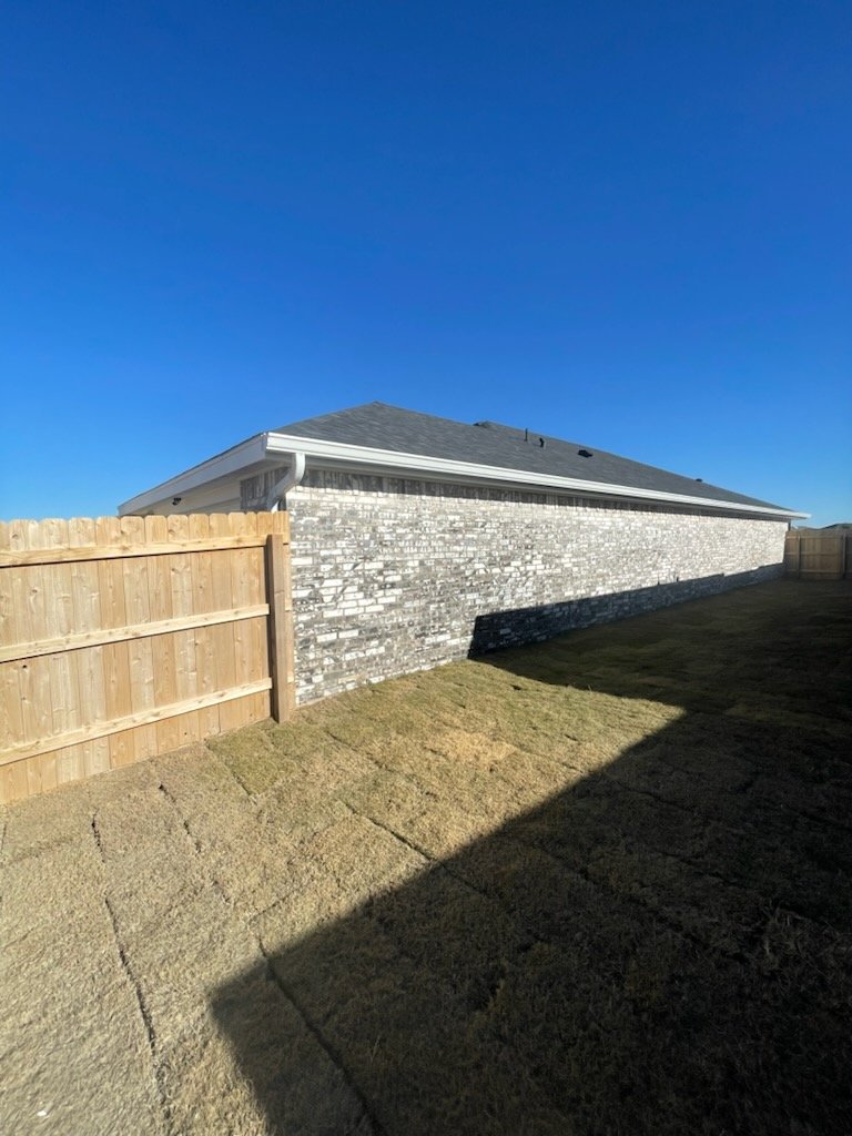 Seamless Rain Gutter Install