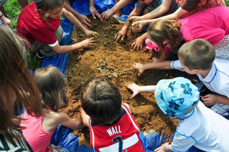 kids_in_soil.jpg