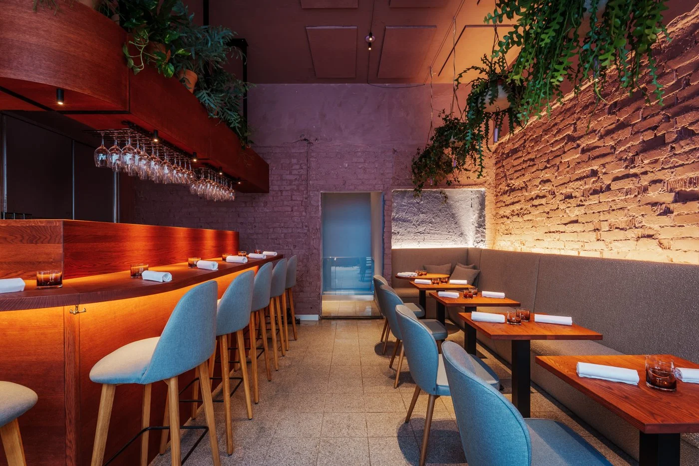Flor restaurant and wine bar in Helsinki.