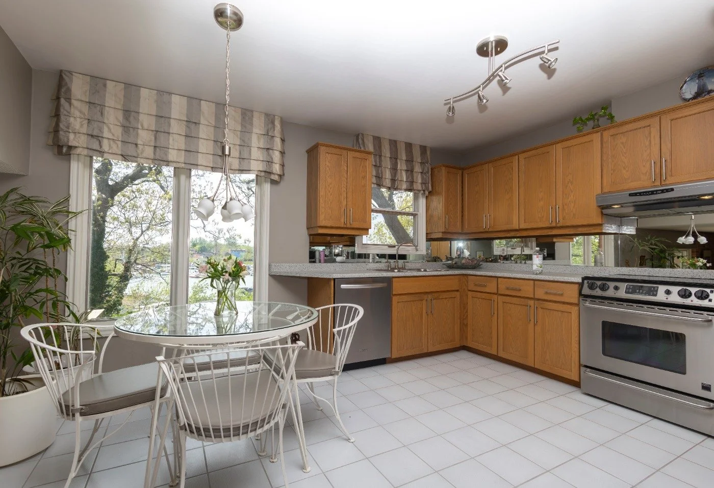 Miller Cowley Real Estate 5 Carn Castle Gate Townhouse 23 St Catharines Niagara Port Dalhousie Condo for Sale19.jpeg