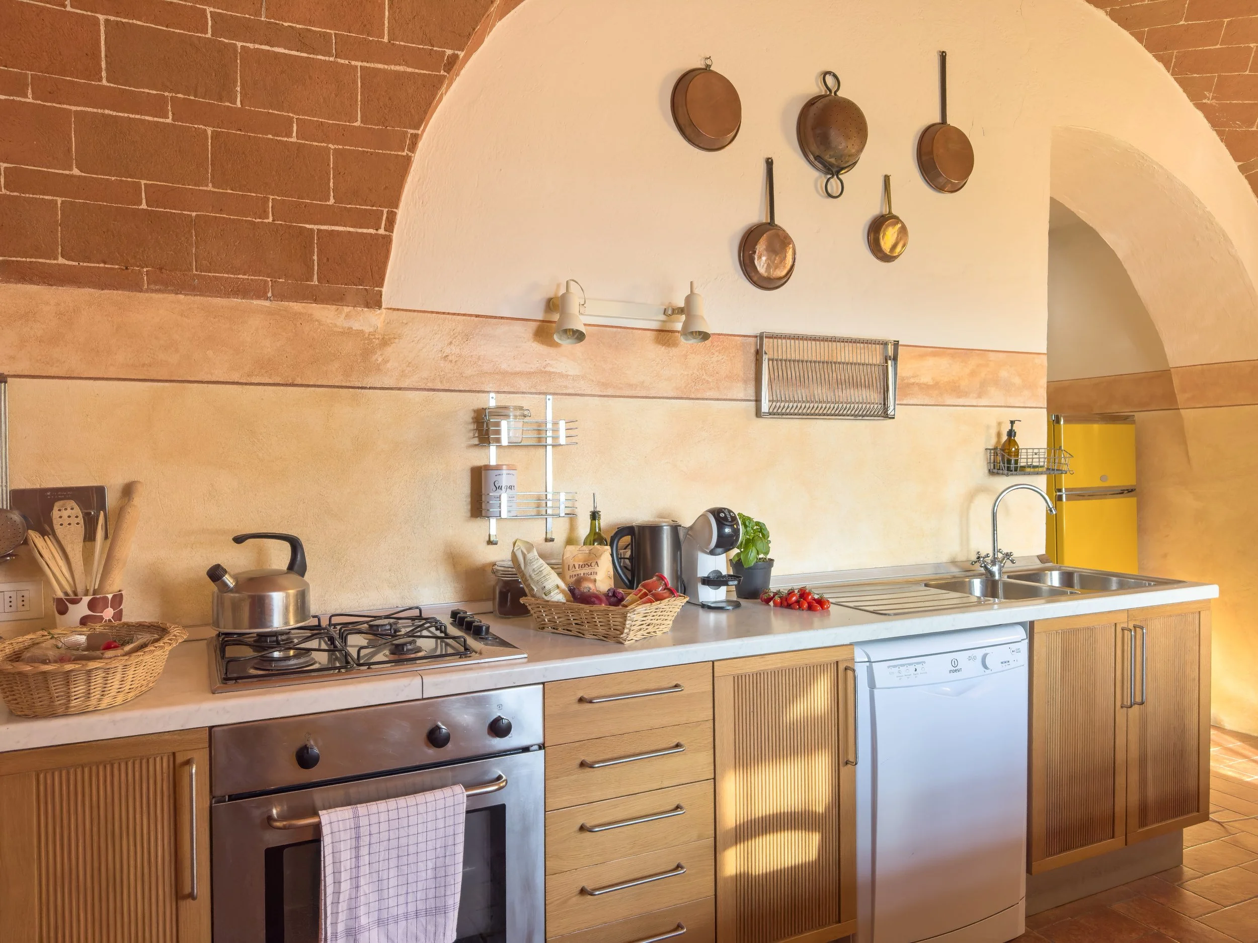 Casa_della_pergola_kitchen_03.jpg