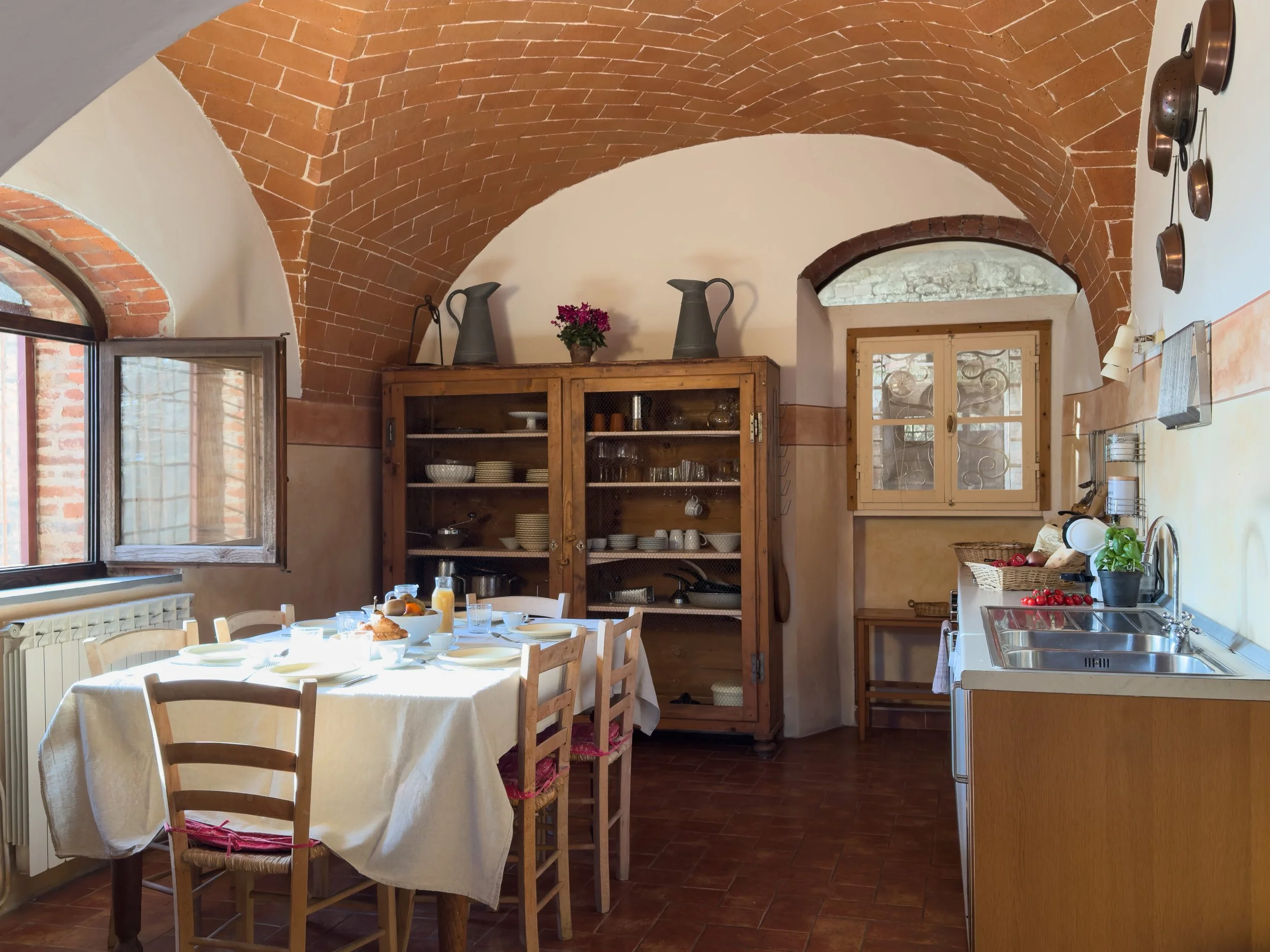 Casa_della_pergola_kitchen_01.jpg