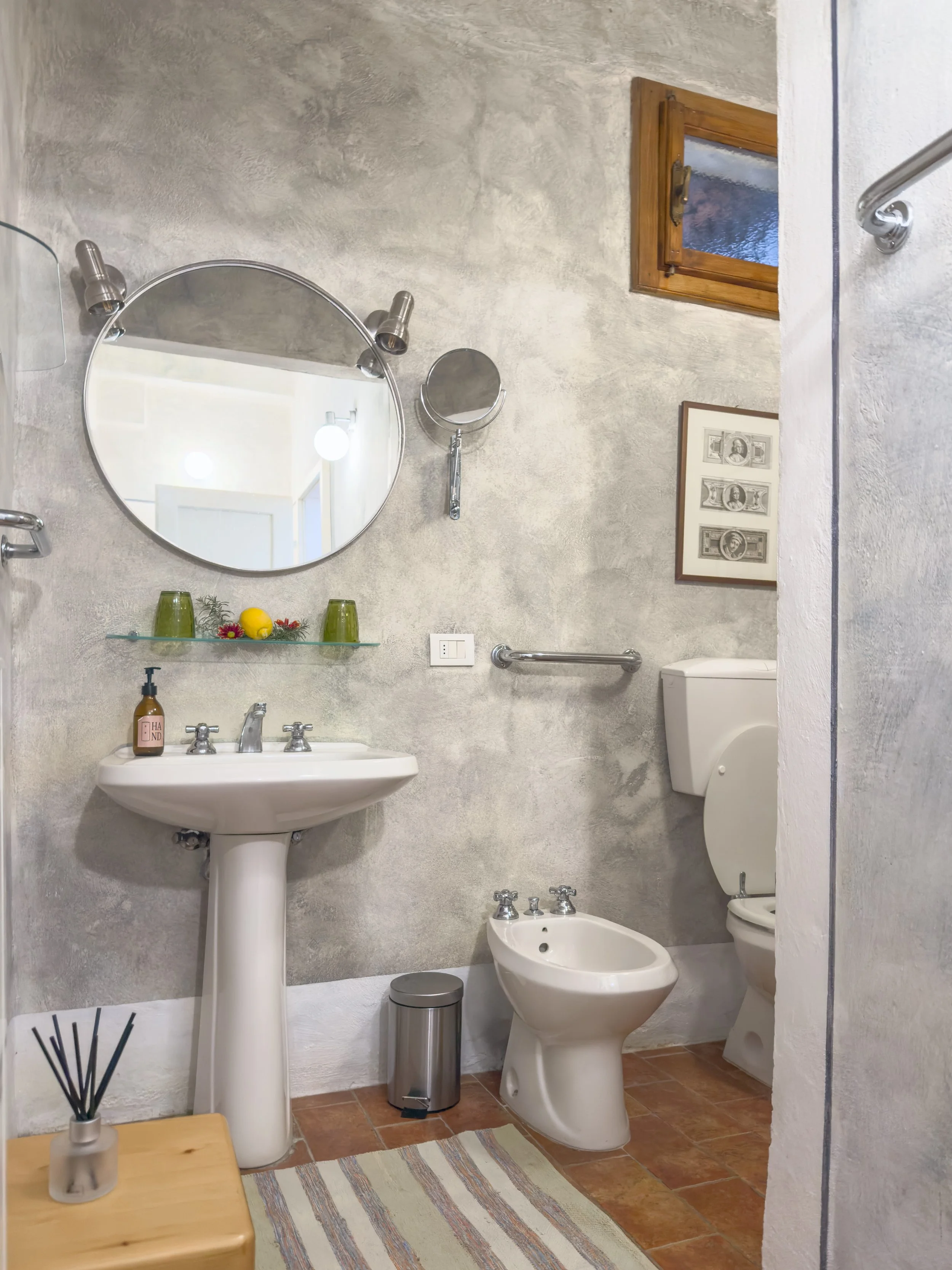 Casa_della_pergola_bathroom_a_01.jpg