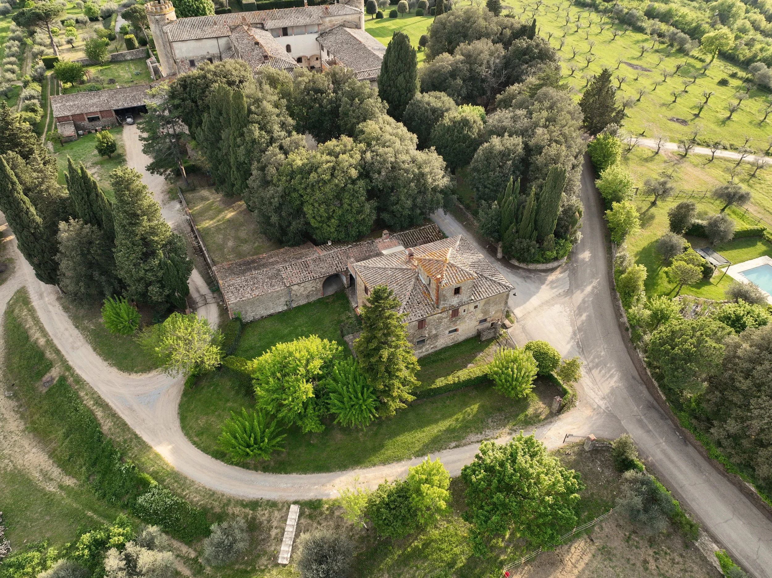 FONTEGIANNELLI_drone_outdoor.jpg