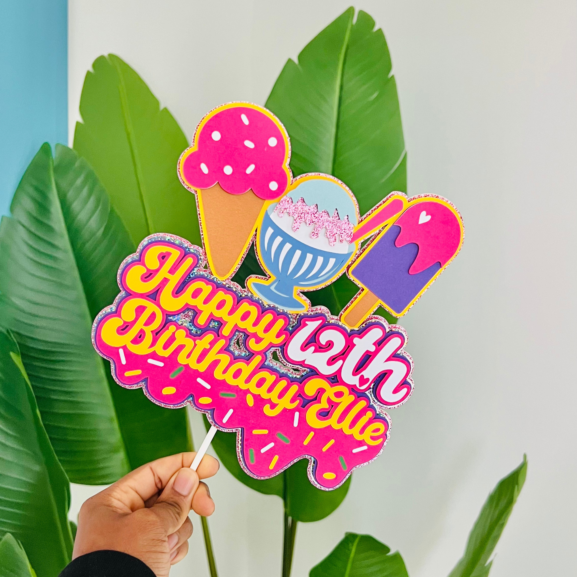 Classic Ice Cream Cake topper.png