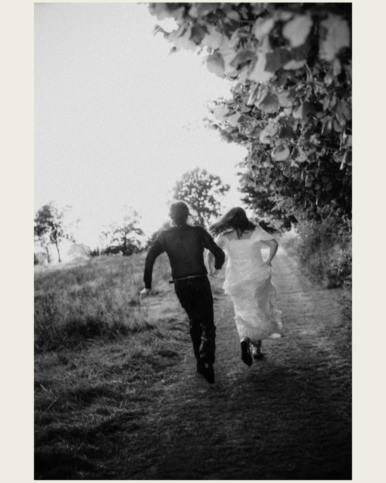 🔥
.
.
The beautiful @sheabeans and James, such an amazing day
.
Venue - @sychpwll 
Photography and videography - @balladproductionsuk 
.
.
.
.
#candidweddingphotography #sychpwllwedding #worcesterweddingphotographer #lensculture #blackandwhitephotog
