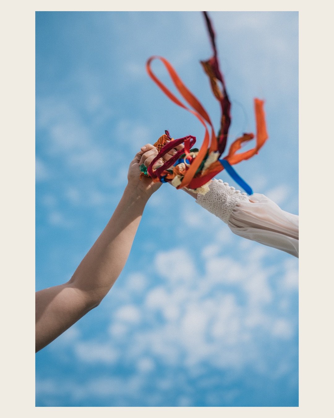 🌞💐🤠
.
.
Can&rsquo;t wait to share more of @charli_browning and @pip_price wedding. Such a beautiful day!
.
.
.
.
Venue - @thefirsweddingvenue 
Photography and videography - @balladproductionsuk 
.
.
.
.
#candidweddingphotography #handfasting I#wor