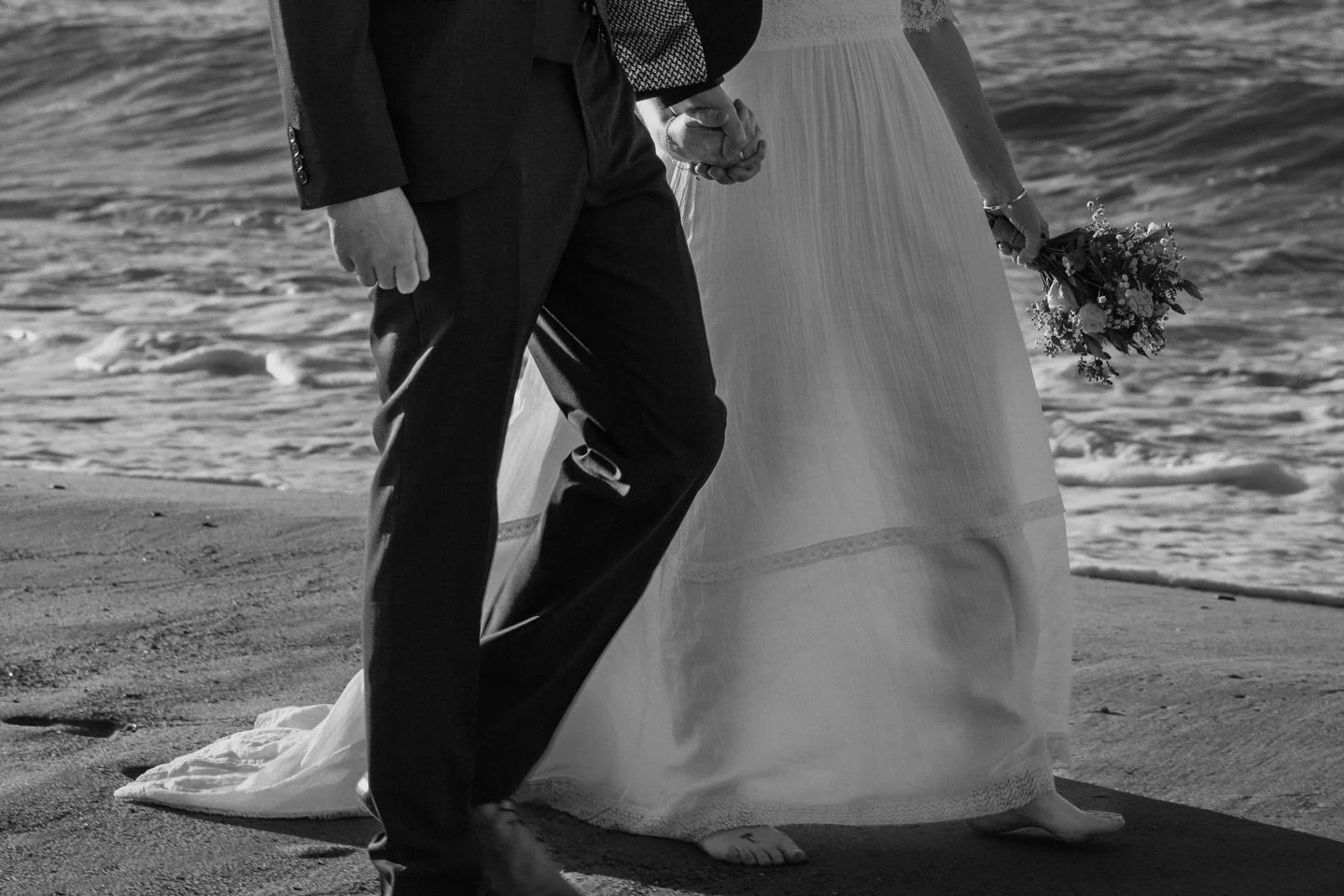 sail away
.
.
Bride and Groom - @maiawg and @mike_13
.
.
.
.
Photography and videography - @balladproductionsuk
.
.
.
.
#candidweddingphotography #beachwedding #worcesterweddingphotographer #dorsetweddingphotographer #cinematicweddingphotography