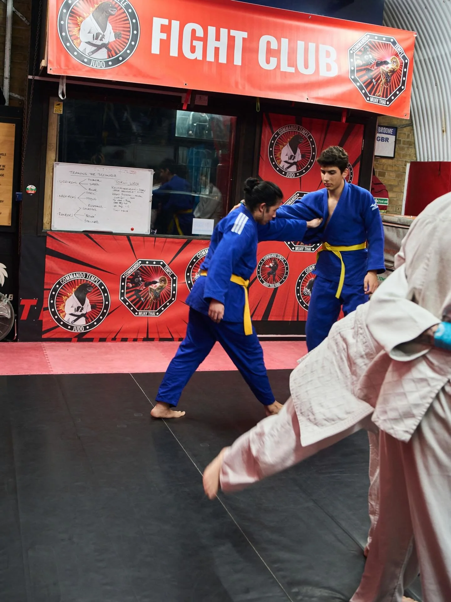 **SMALL GROUP JUDO TRAINING**
Get the most out of your Judo session with our well-equipped Dojo and expert instructors. Our small class sizes guarantee personalized attention.
Plus:
-Permanent Matted Facility
-Strength and Conditioning Equipment
-Top