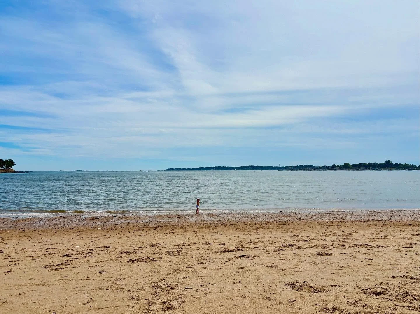 Zoom in&hellip; baby 🌊!

Please never stop looking back for me Babe, I&rsquo;ll always be there.