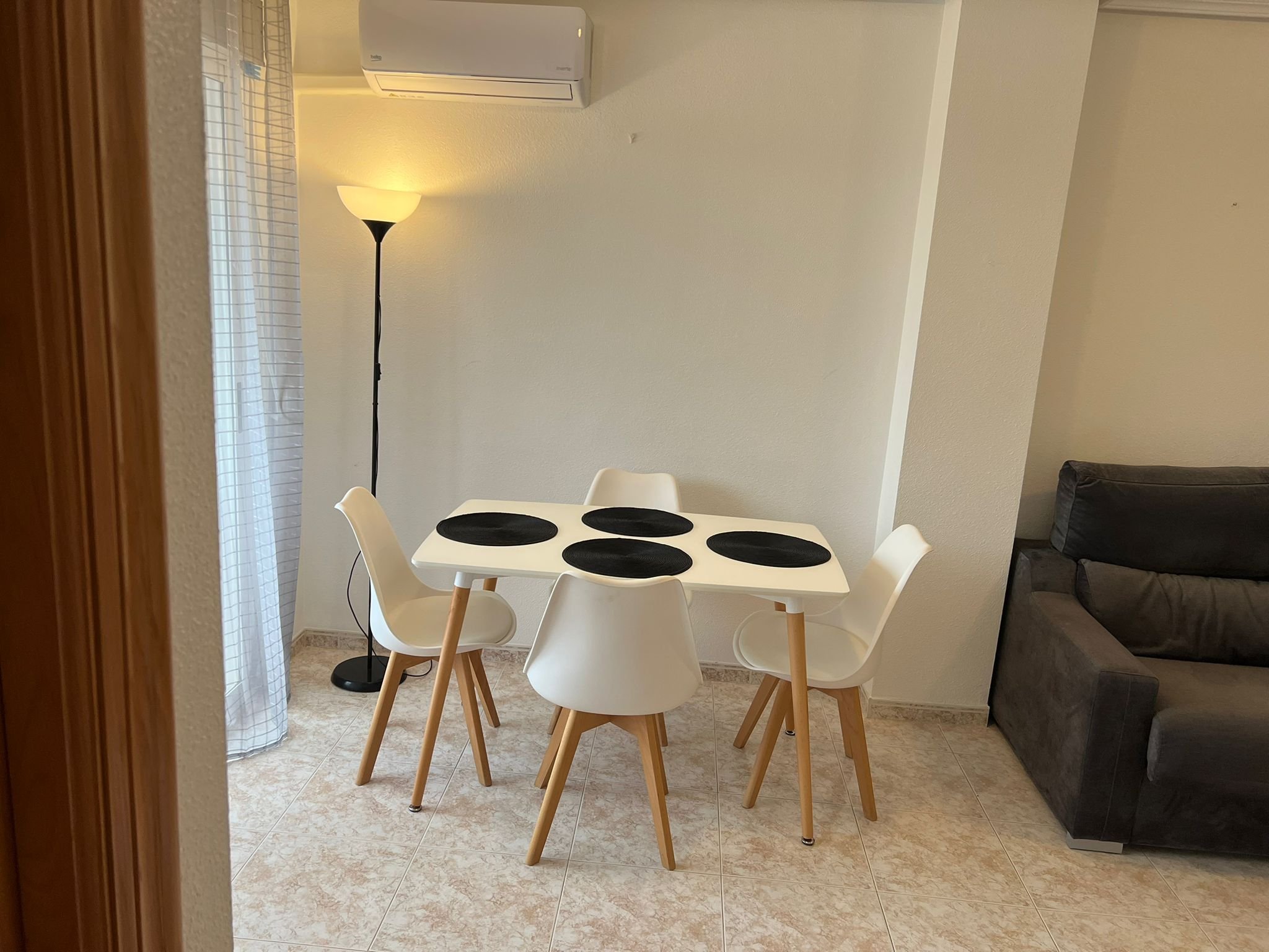 salon apartamento santa pola playa alquiler