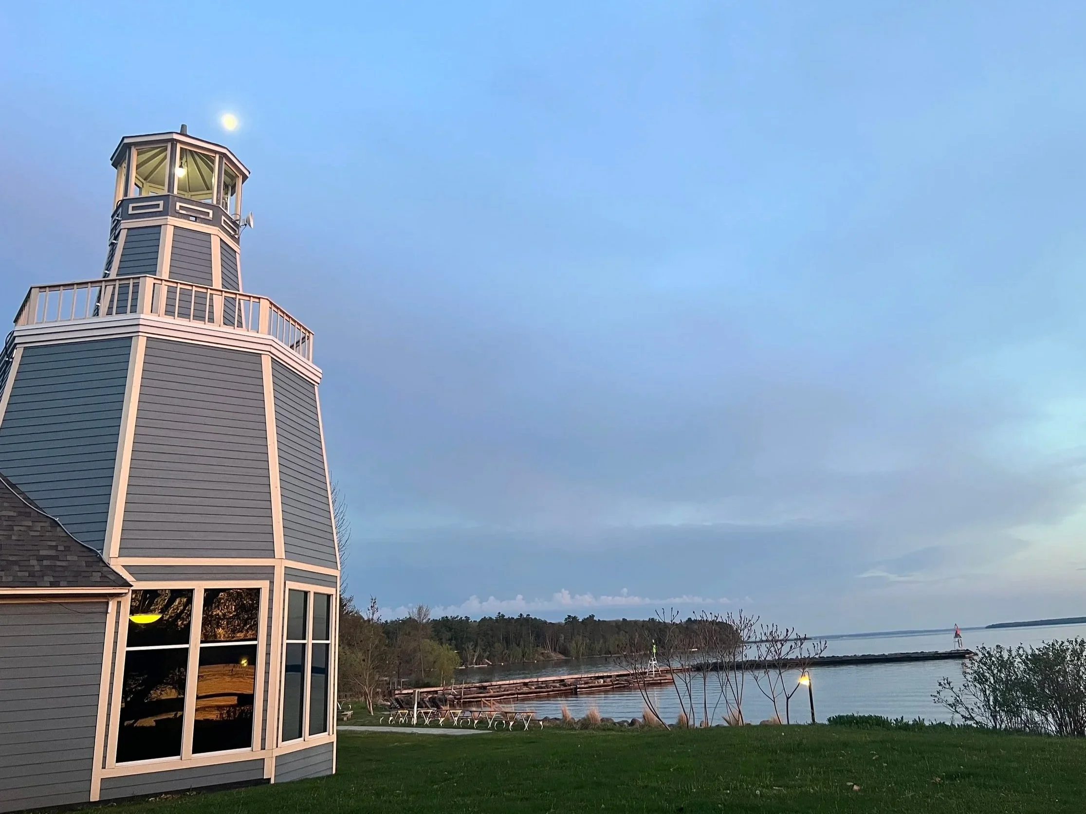lighthouse+moon.jpg