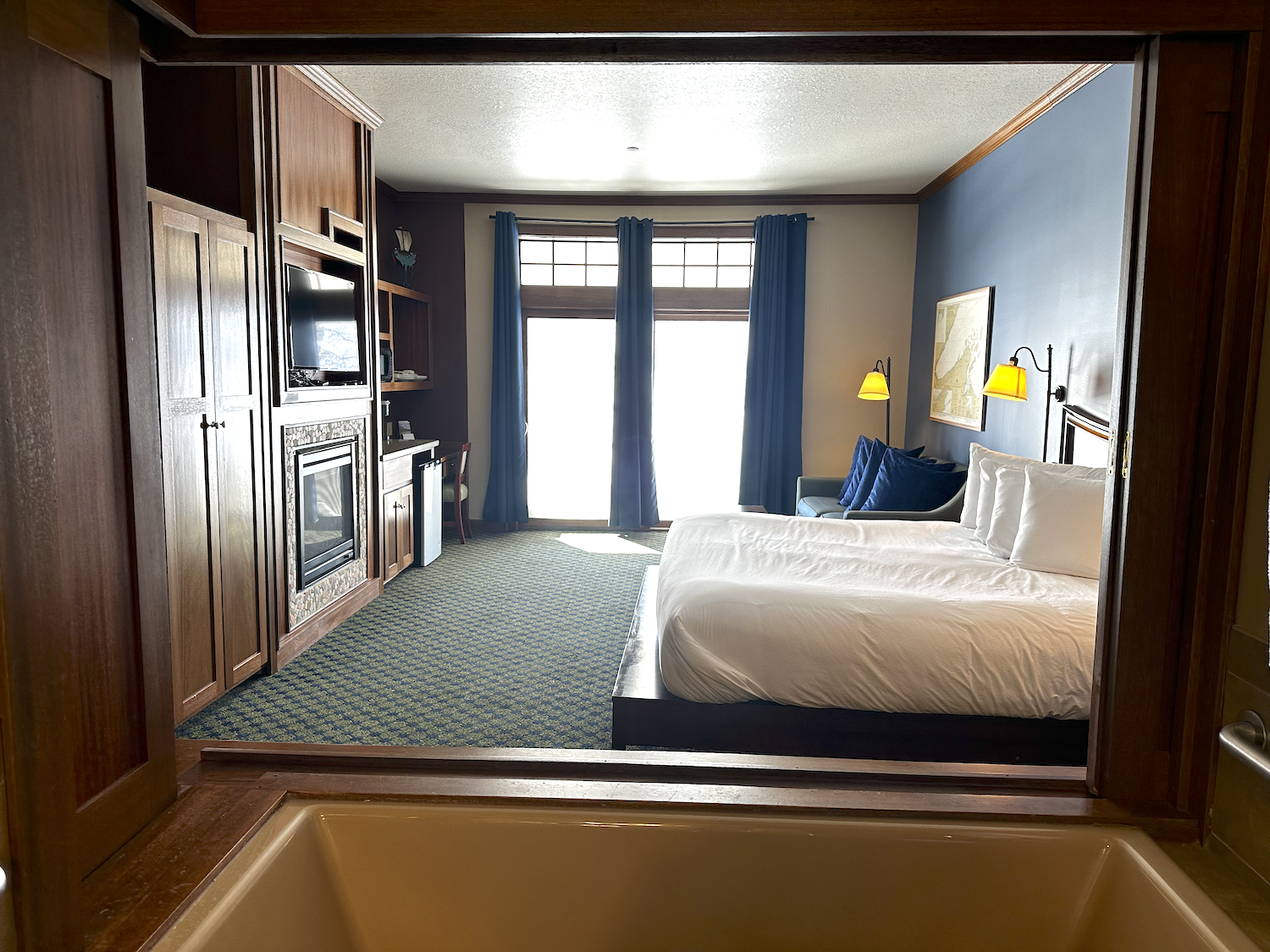 Room 402 view from tub.png