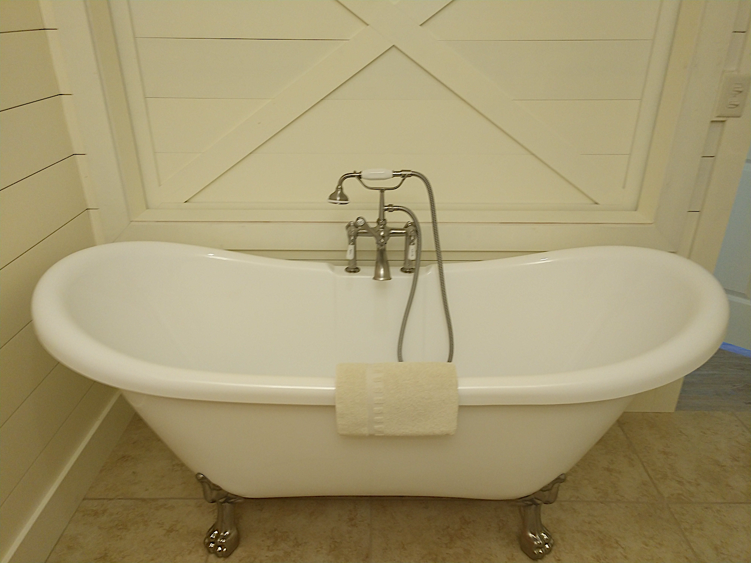 soaking tub.png