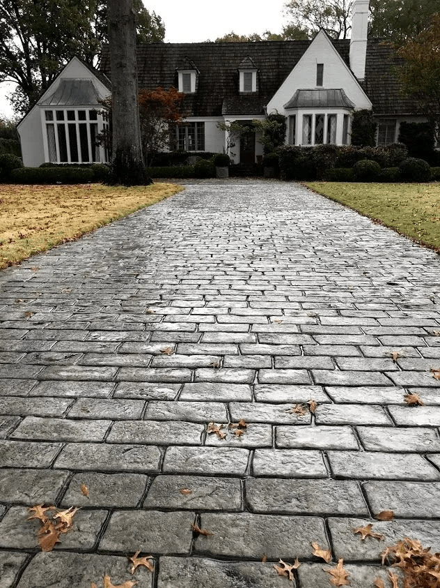 baltz-and-sons-concrete-gallery-driveway(27)-1920w.png