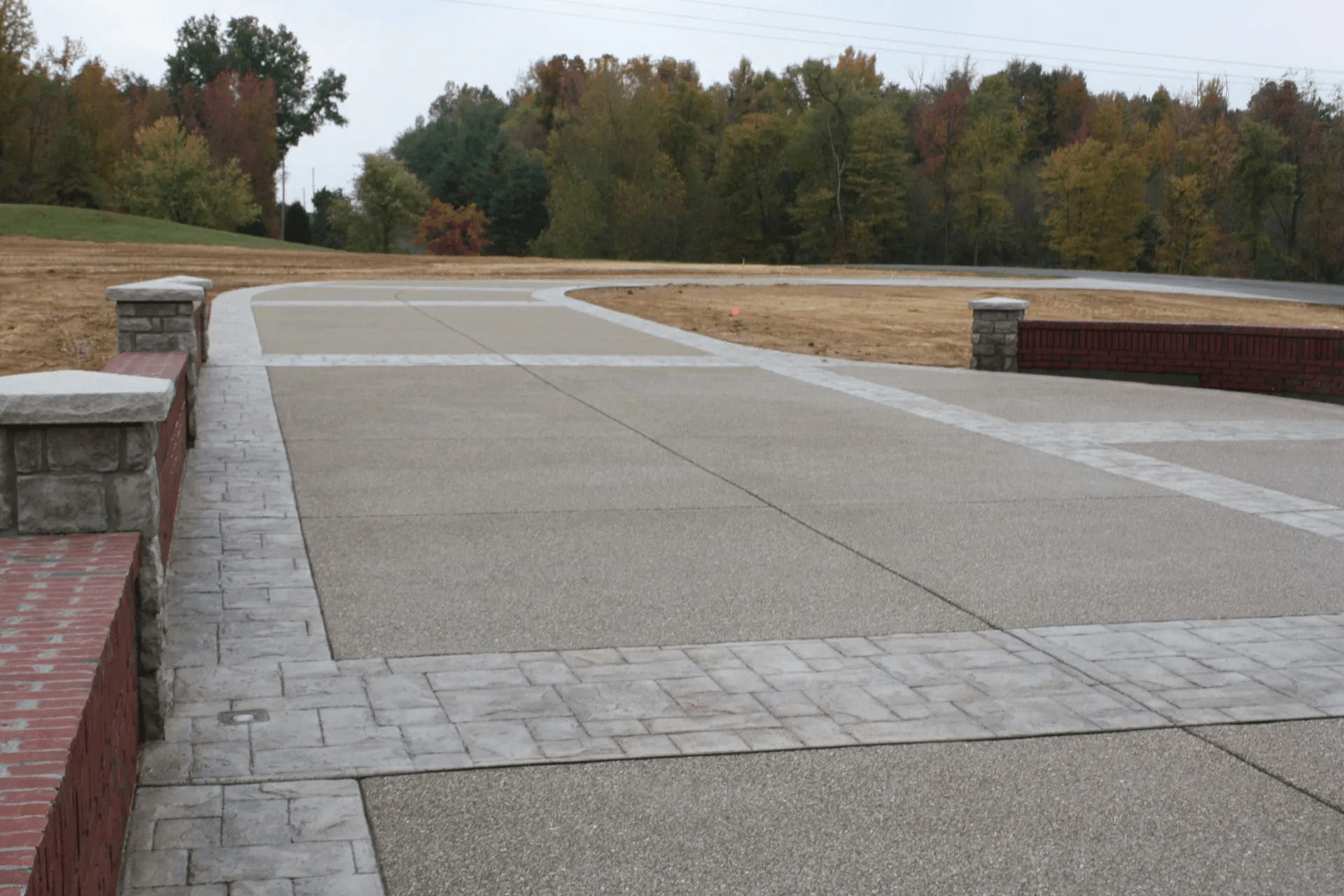 baltz-and-sons-concrete-gallery-driveway(34)-1920w.png