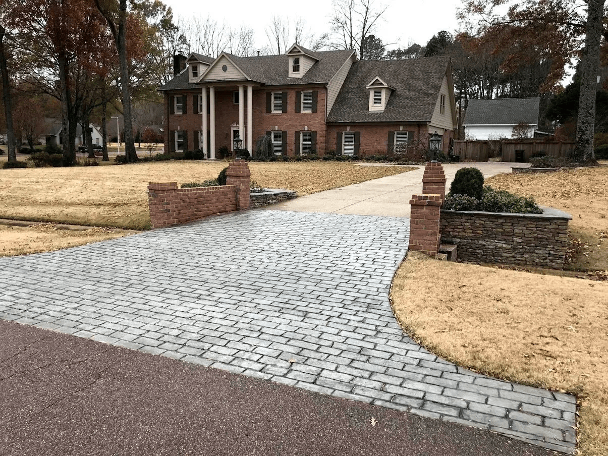 baltz-and-sons-concrete-gallery-driveway(25)-1920w.png