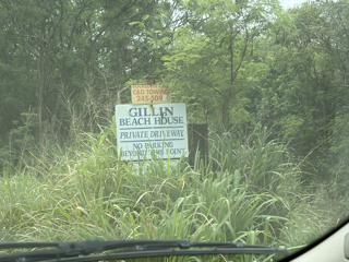 Gillin Beach House Sign.png